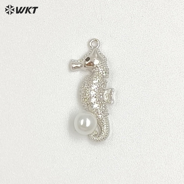 WT-MP310 Wholesale Fine Jewelry Gold And Silver Color Marine Animals Crab Shape Zircon With Artificial Pearl Little Pendants