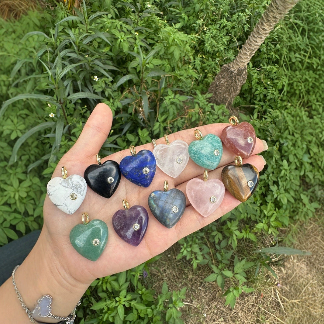 WT-P2028 Factory Wholesale Romantic Style Natural Gemstones And Zircon Heart Shape Pendants For Earrings Design Charms