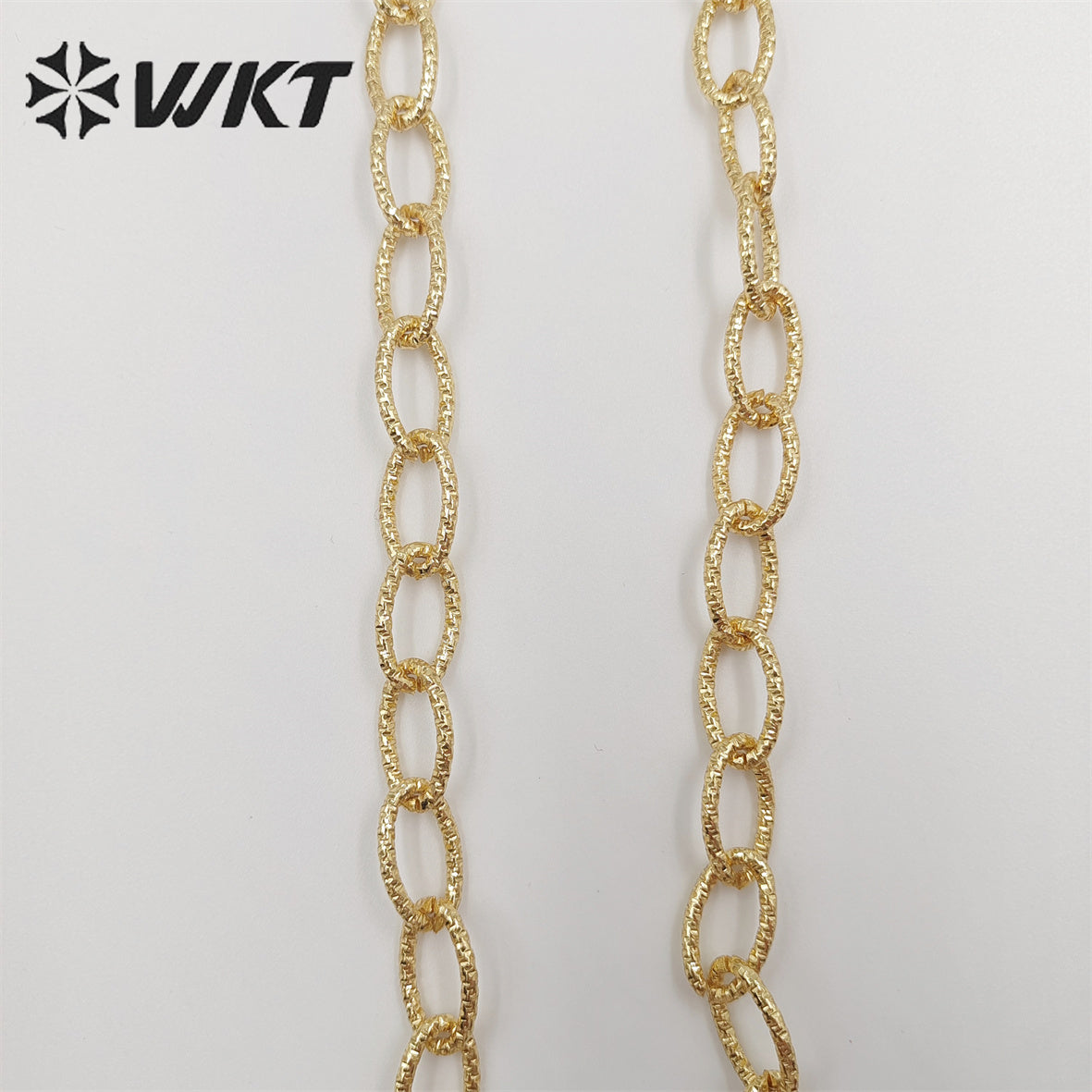 WT-BC190 Newest 18k Real Gold Plated Resist Tarnishable Big Link Hammer Chain for Necklace Making Lady Jewelry Findings Chain