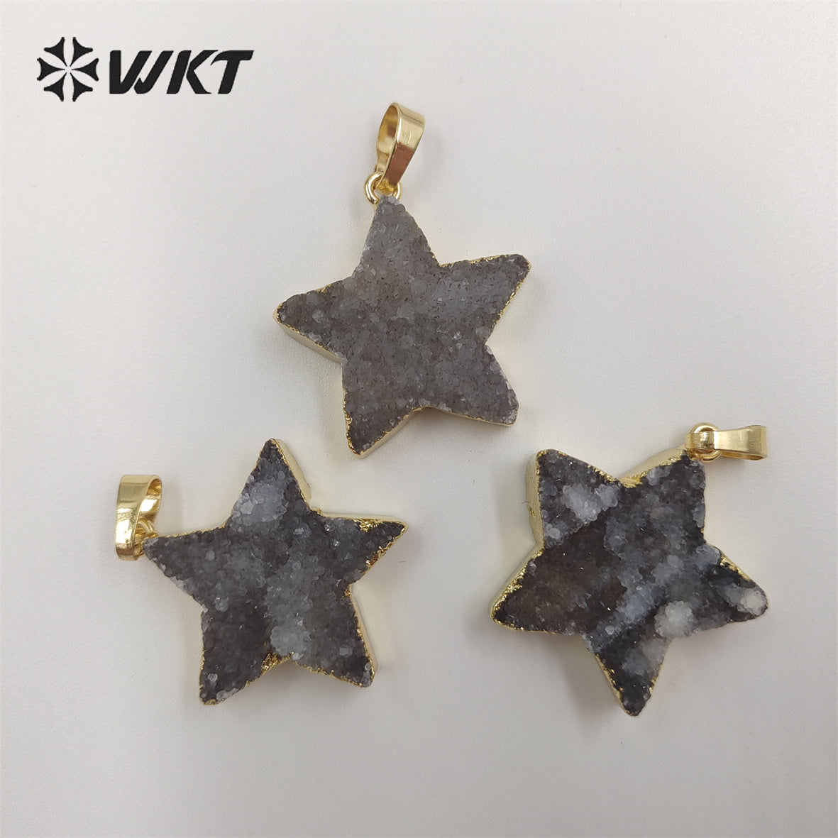 WT-P1828 Wholesale Fashion Gold Trim Natural Druzy Quartrz Stone Star Pendant with Aura Brightly Crystal Quartz Aura Star Stone
