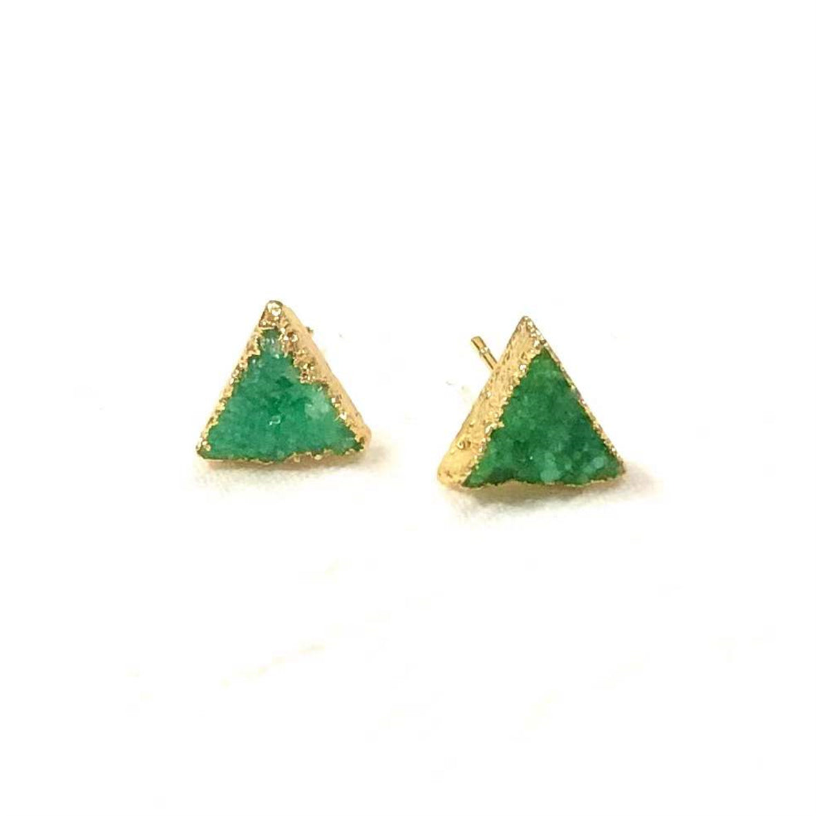 WT-E269 Wholesale Fashion Gold Plated Natural Druzy Quartz Studs Earrings Natural Women 10mm Triangle Stone Studs