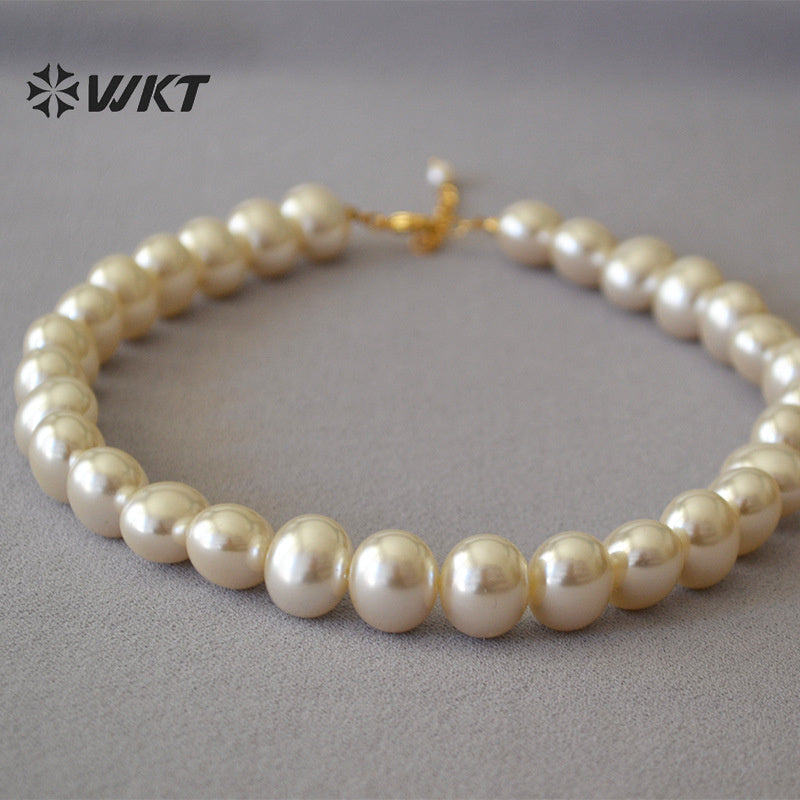WT-JN177 French Elegant Pearl Necklaces Full Strings and Other Large Pearl Necklaces Women's Jewelry Natural Pearl Necklaces