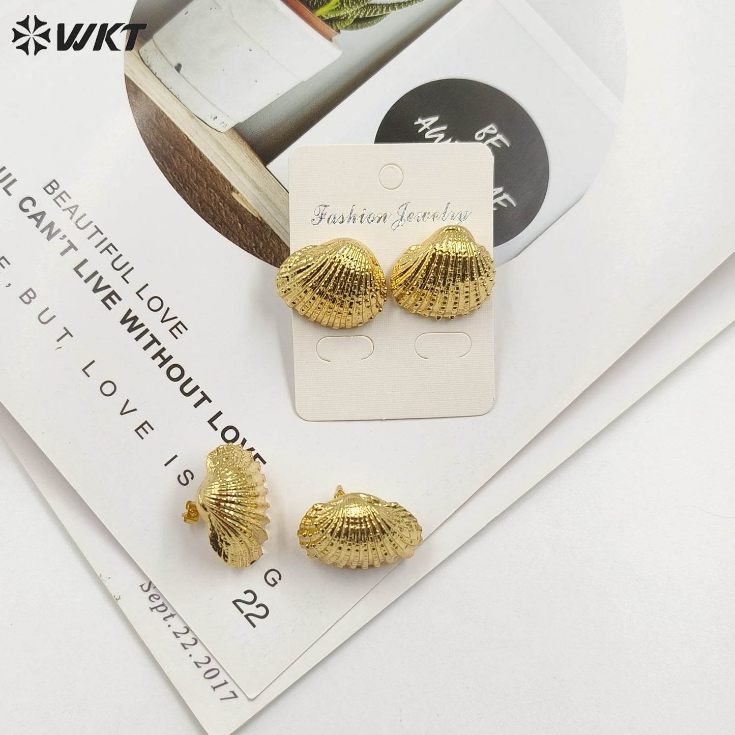 WT-MPE134 Newest 18K Full Gold Plated Vintage Bohemian Natural Full Gold Dipped Sea Scallop Shell Women Earring Studs