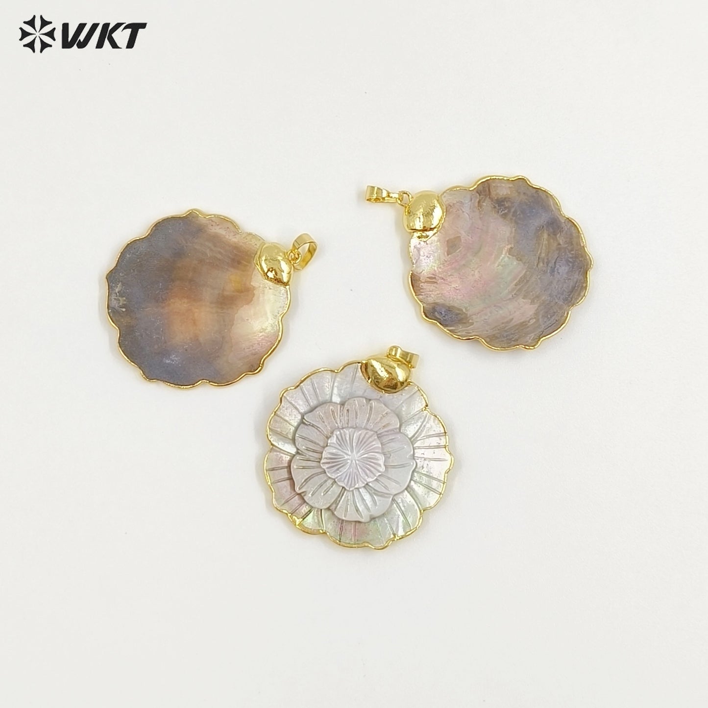WT-JP442 Good Quality Natural Shell Flower Shape Three Layers Leaves 18K Gold Plated Pendant As Women Necklace DIY Accessories