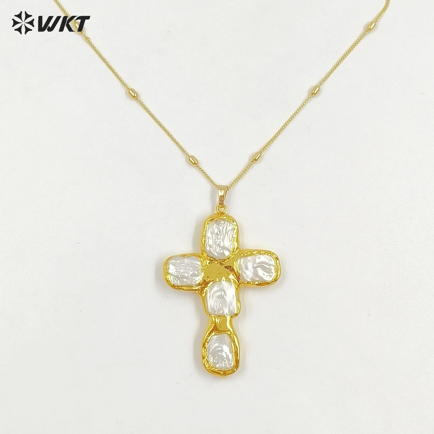 WT-JN328 Wholesale Beautiful Back Full Gold Plated With Natural Freshwater Pearls Cross Shape Pendant Necklace Anniversary Gift
