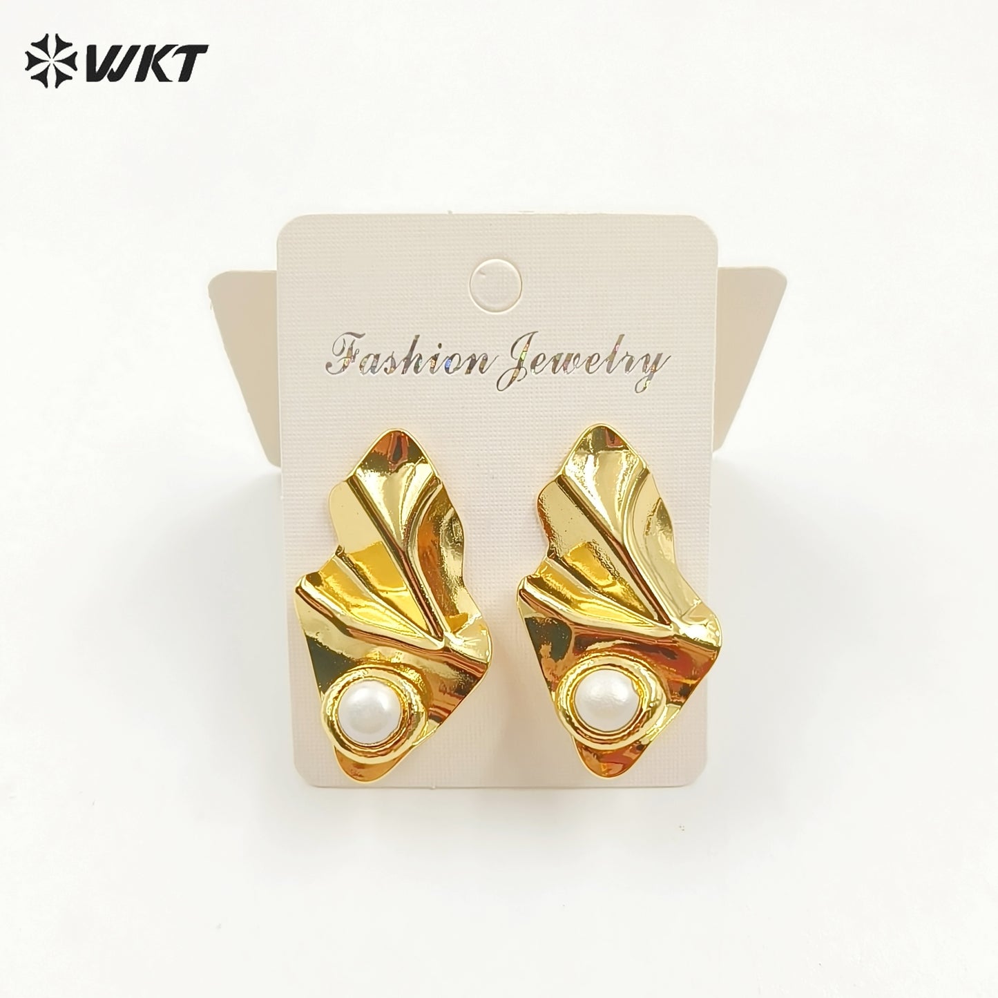 WT-MPE127 Women Fashion 18K Real Gold Plated Geometric Uneven Brass Made With Natural Pearl Decorative Earring Studs