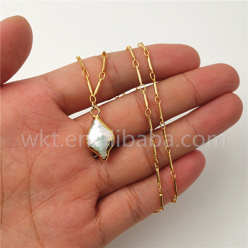 WT-N831 Wholesale Lovely Pearl Shell Necklace,15mm Fashion Natural Pearl With 24k Real Gold Dipped Shell Necklace for Women