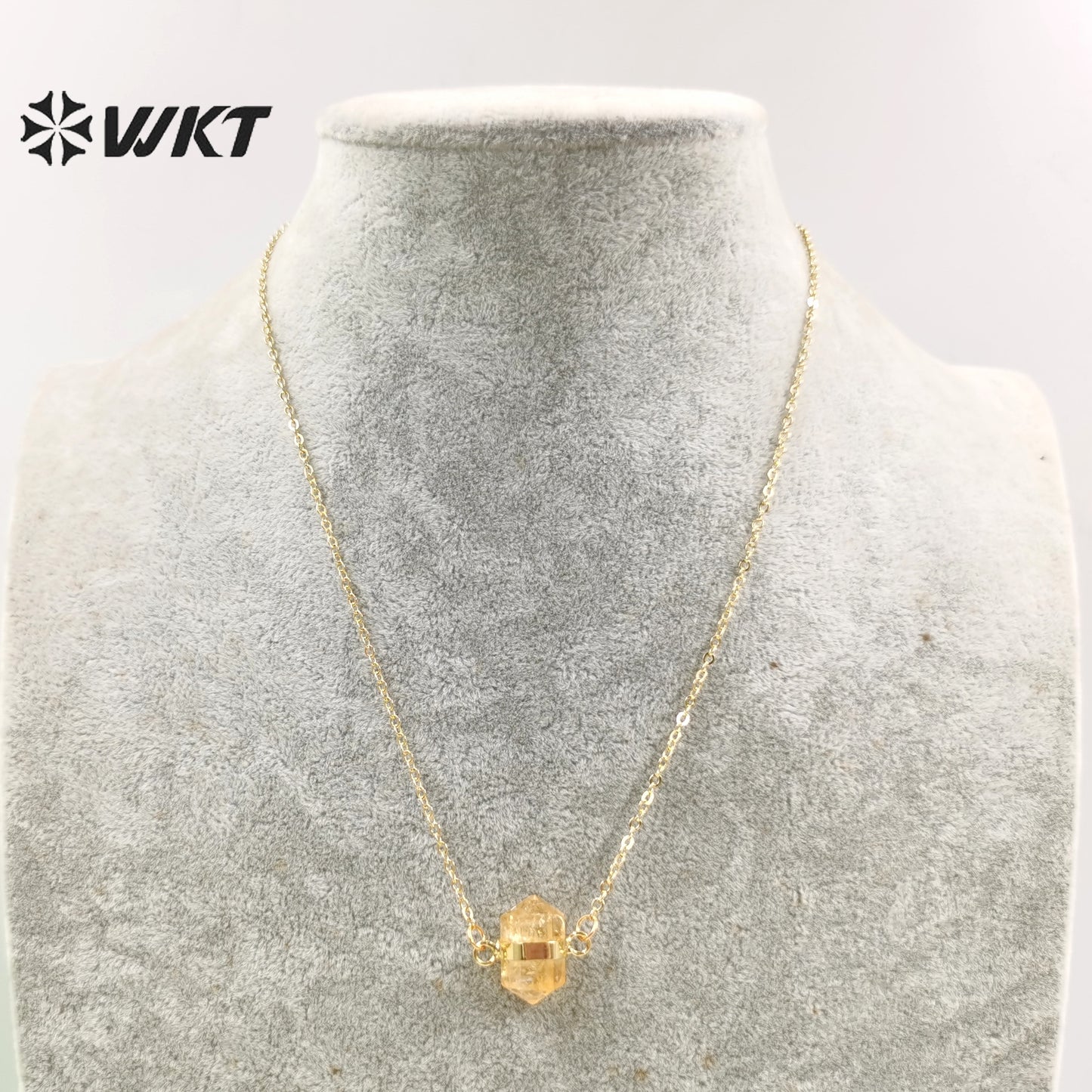 WT-N1379 Attractive Small Hexagon Necklace Fashion 18k Gold Plated Pendant Necklace Natural Crystal Quartz Pendant Necklace