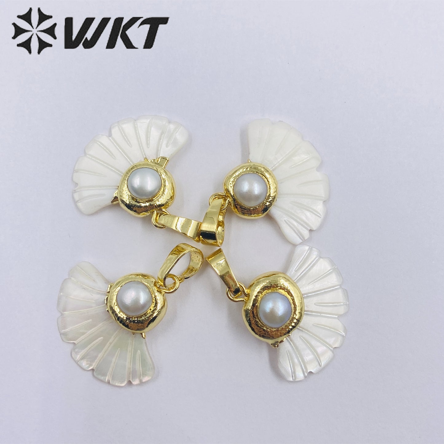 WT-JP344 WKT Classic Vintage Hot Selling Fan Design Freshwater Pearl Luxury Scallop Shell Necklace Pendants for Daily