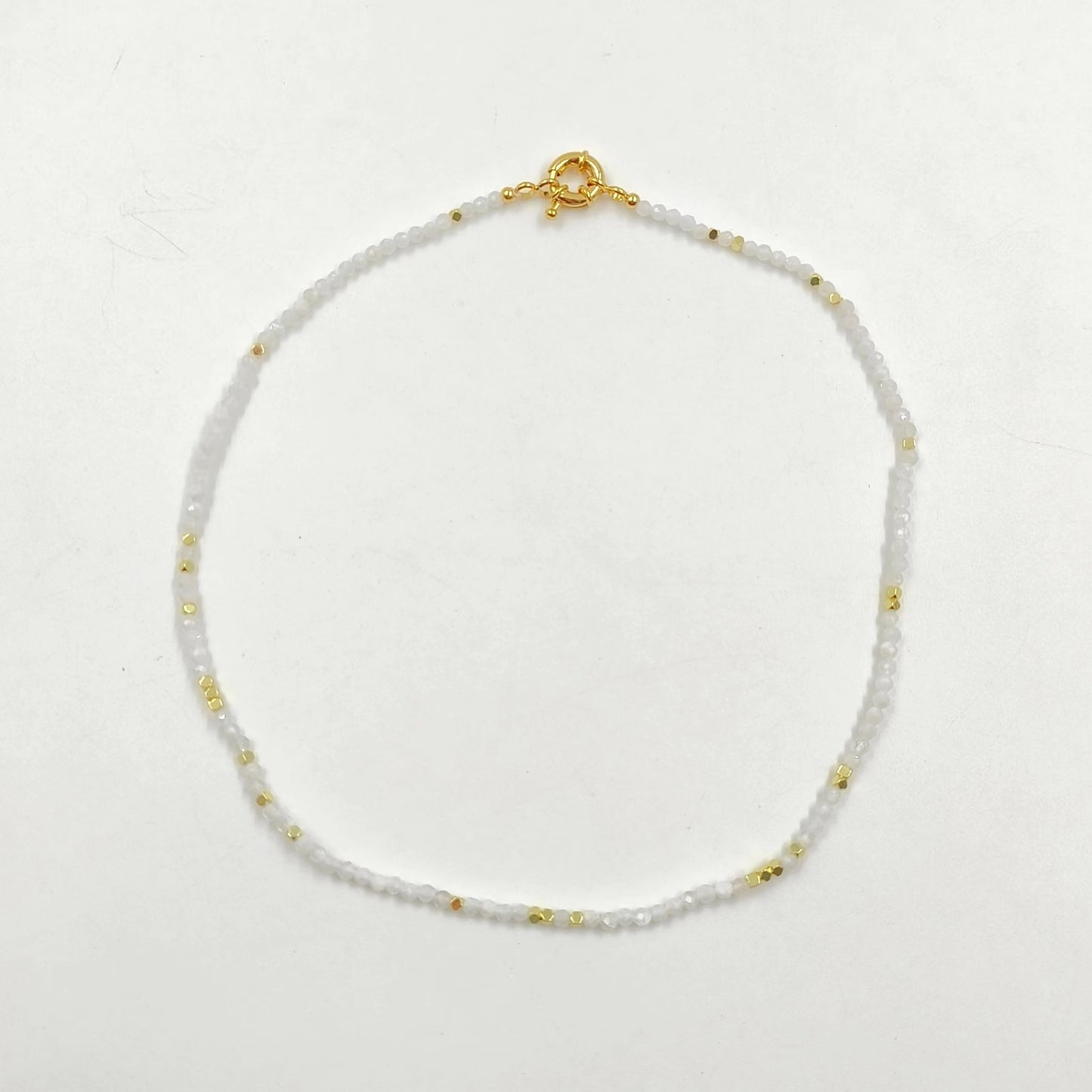WT-N1443 WKT Best 2023 Newest Natural Aura Cluster Quartz Necklace Women Simple Hoop Aura 3MM Stone Beads Necklace