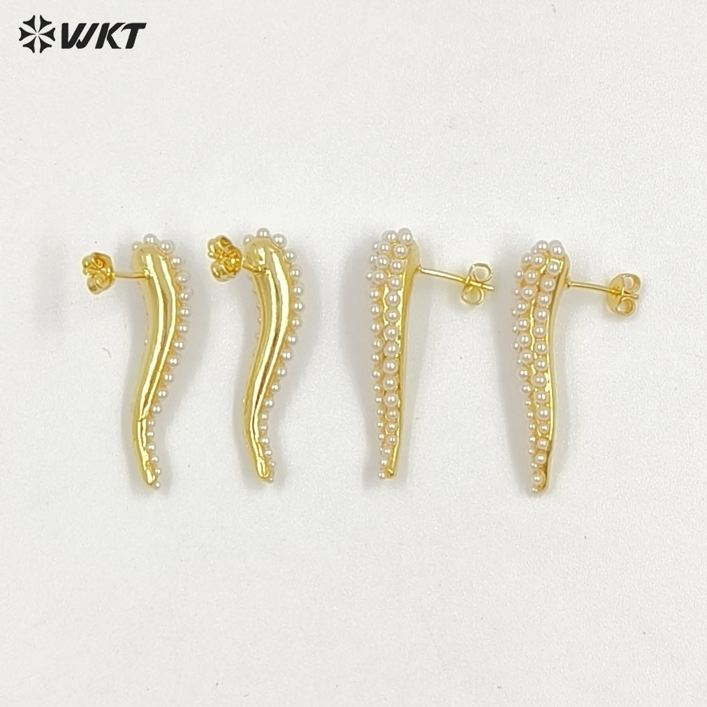 WT-ME126 Wholesale Unique Jewelry Hot Pepper Shape Metal Brass Gold Plated With Artificial Pearl Earrings Women Fashion Style