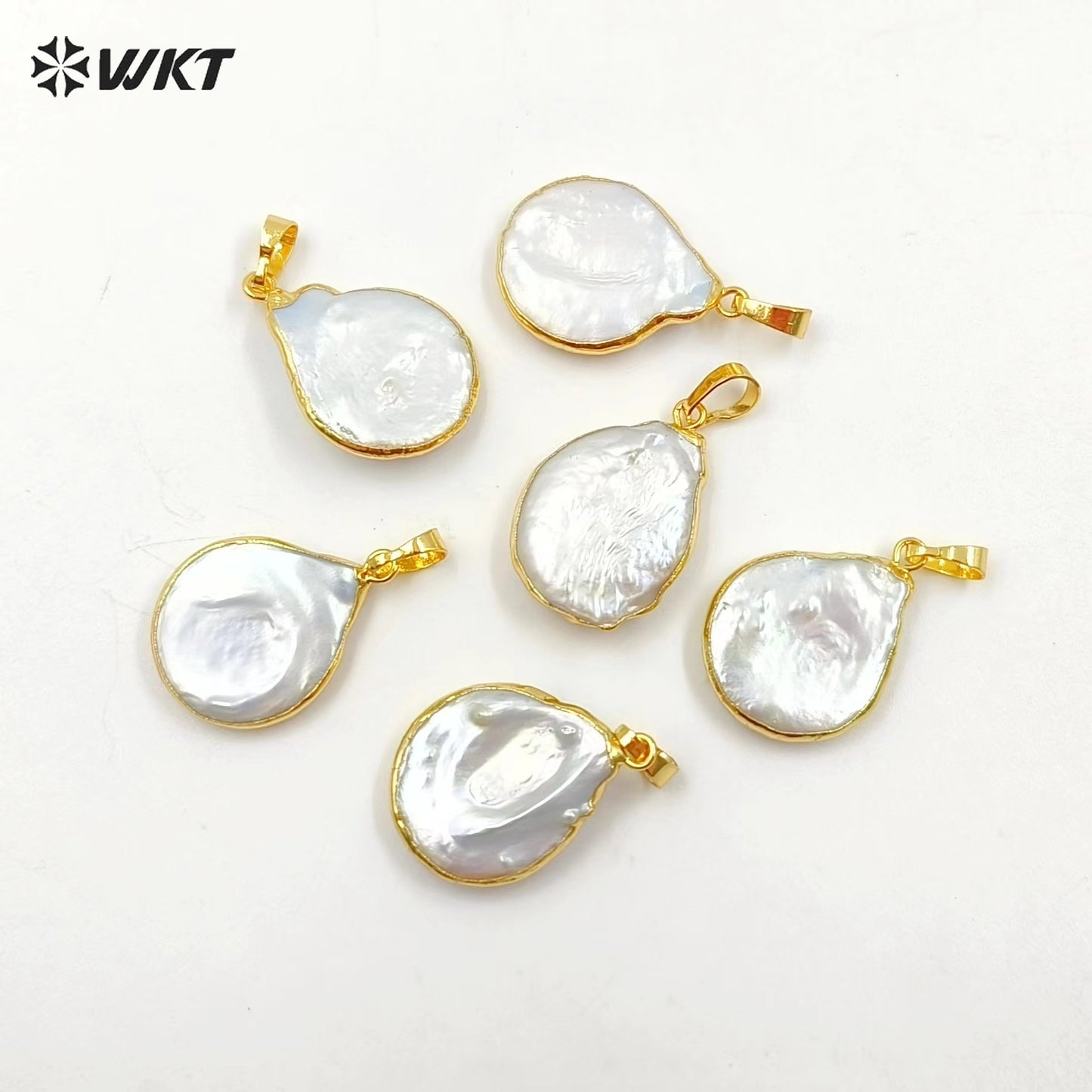 WT-JP124 Women Fashion Pearl Jewelry Natural White Pearl With Gold Bezel Pendant Teardrop Shape Freshwater Pearl Pendant