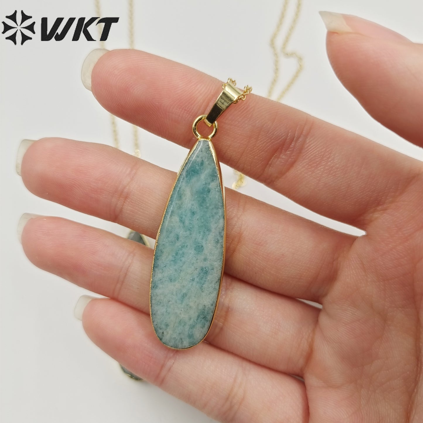 WT-N615 High Quality Necklace Delicate Dripping Pendant Necklace Women's Jewelry Delicate Natural Stone Pendant Necklace
