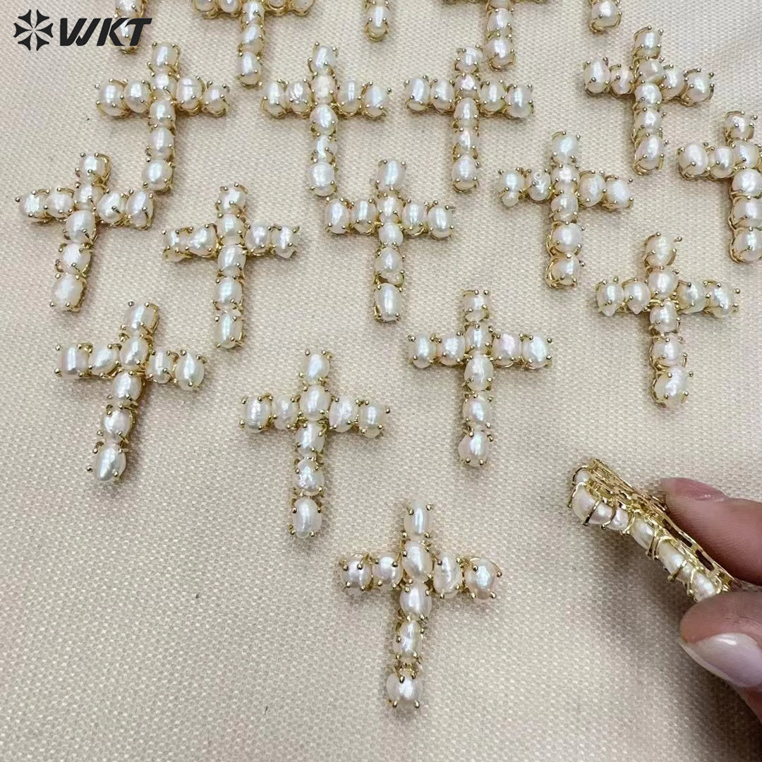 WT-JP365 Wholesale New Design Fashion 18K Real Gold Plated Micro Pave Cubic Zircon Frewhater Rice Pearl Pendants
