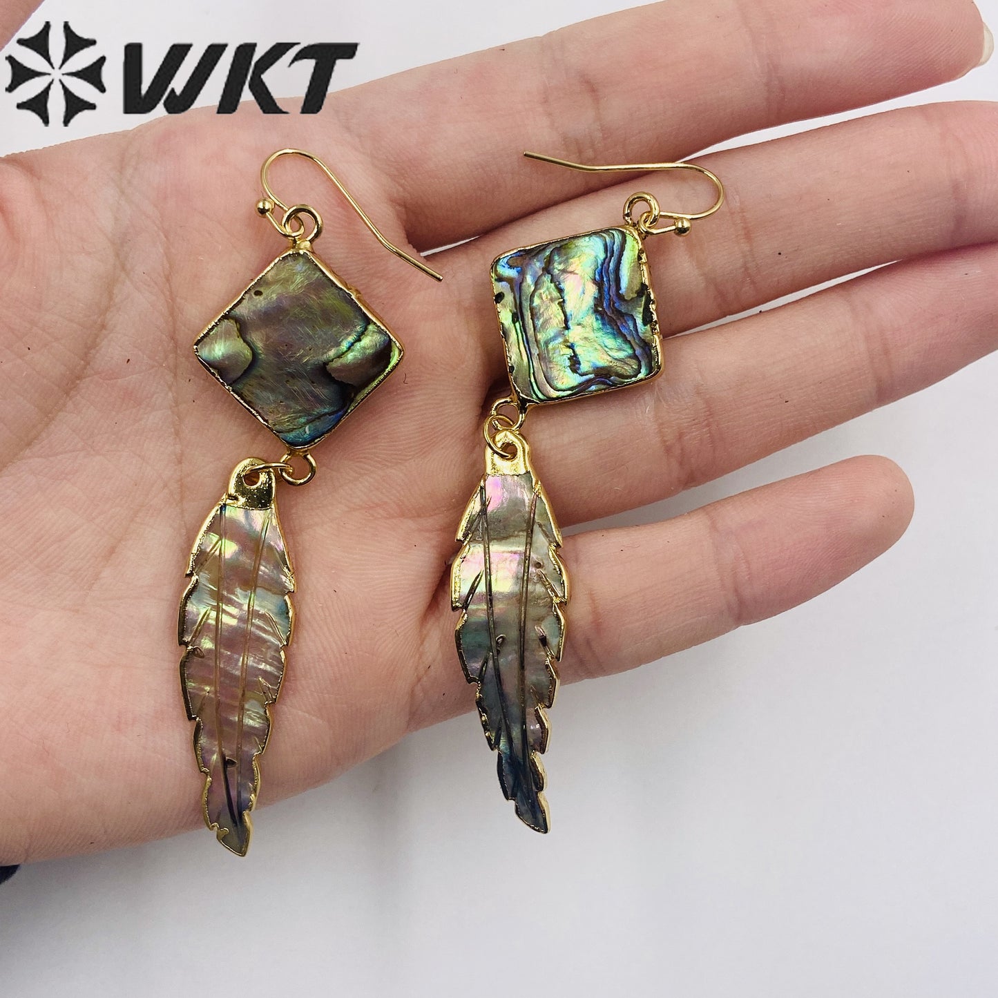 WT-E326 Wholesale 24K Gold Plated Square Abalone Shell Dangle Earring With Carved Abalone Shell Feather for Women