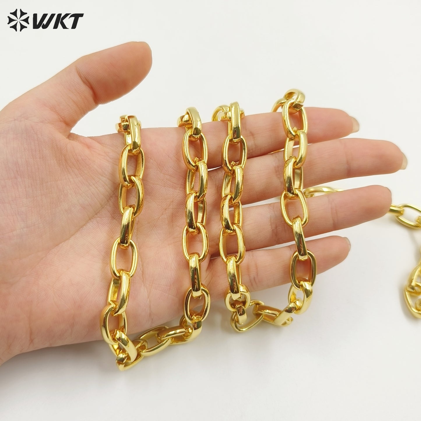 WT-BC222 New Big Oval Chunky 18K Gold Metal Link Cross Jewelry Chain Popular Necklace Style Unisex Findings