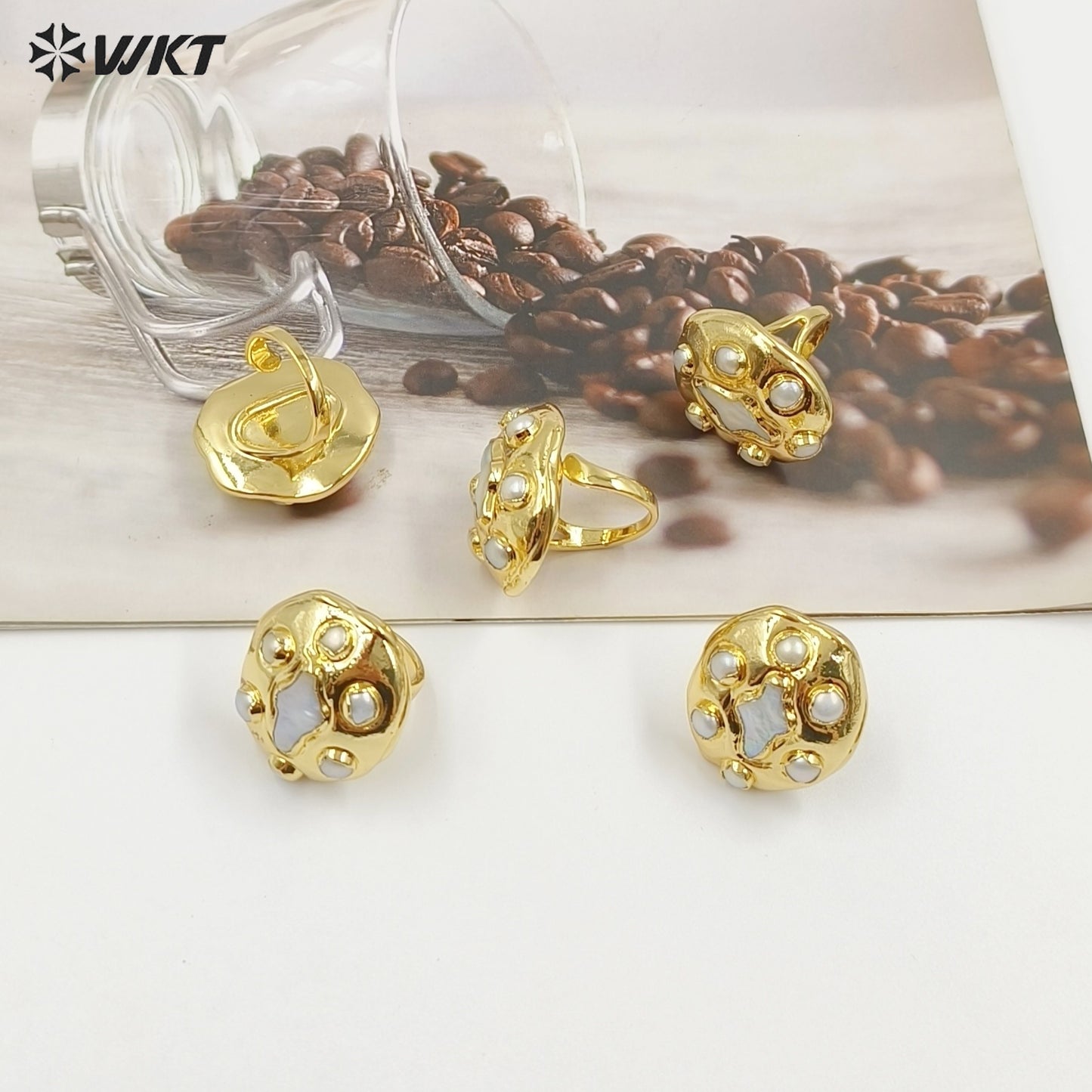 WT-MPR150 Pretty Jewelry Gold Electroplated Natural Freshwater Pearl Adjustable Cross Shape Women Rings As Anniversary Day Gift