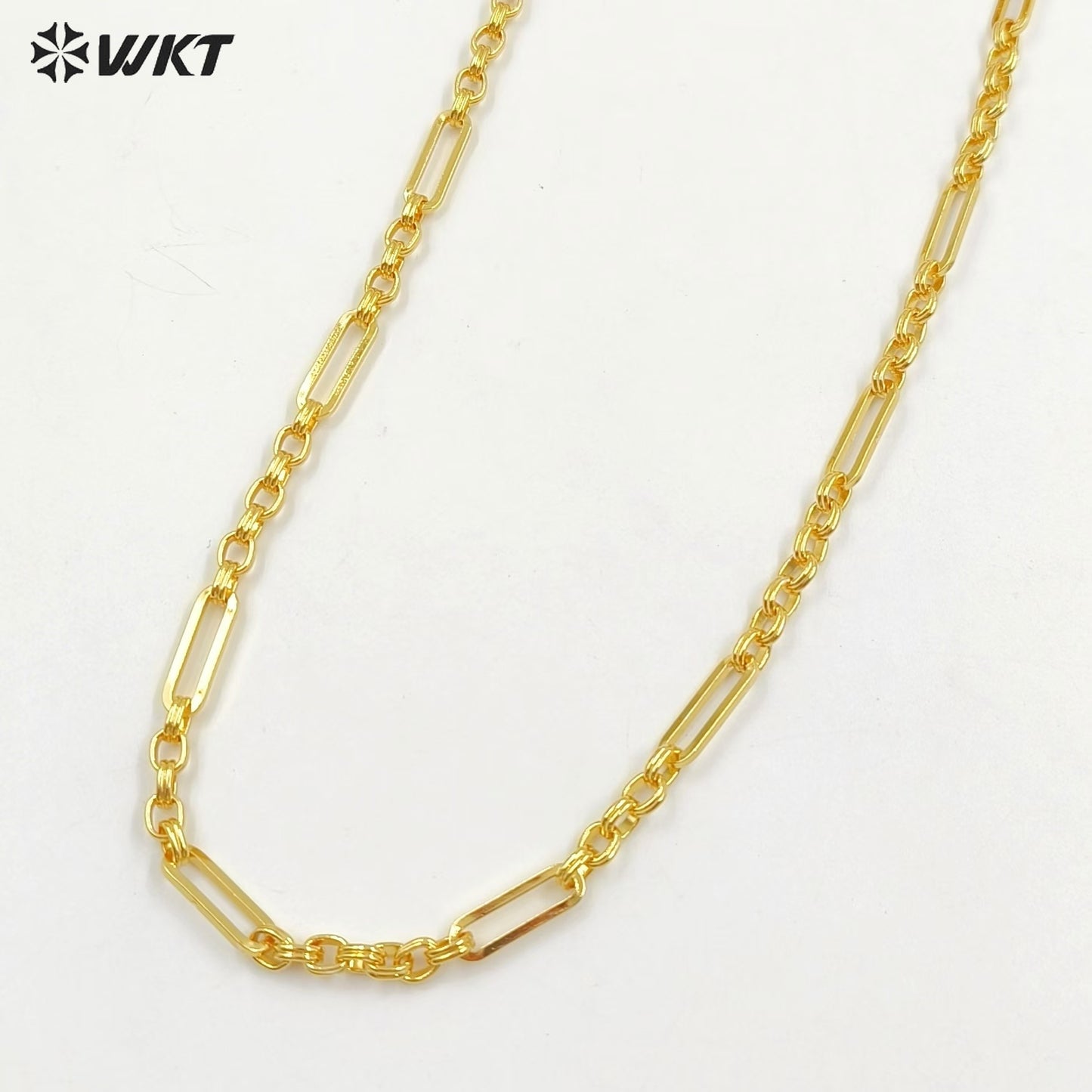 WT-BC231 Europe and the United States Simple Gold Temperament Metal Texture Necklace Hip-hop Cool Style Clavicle Chain