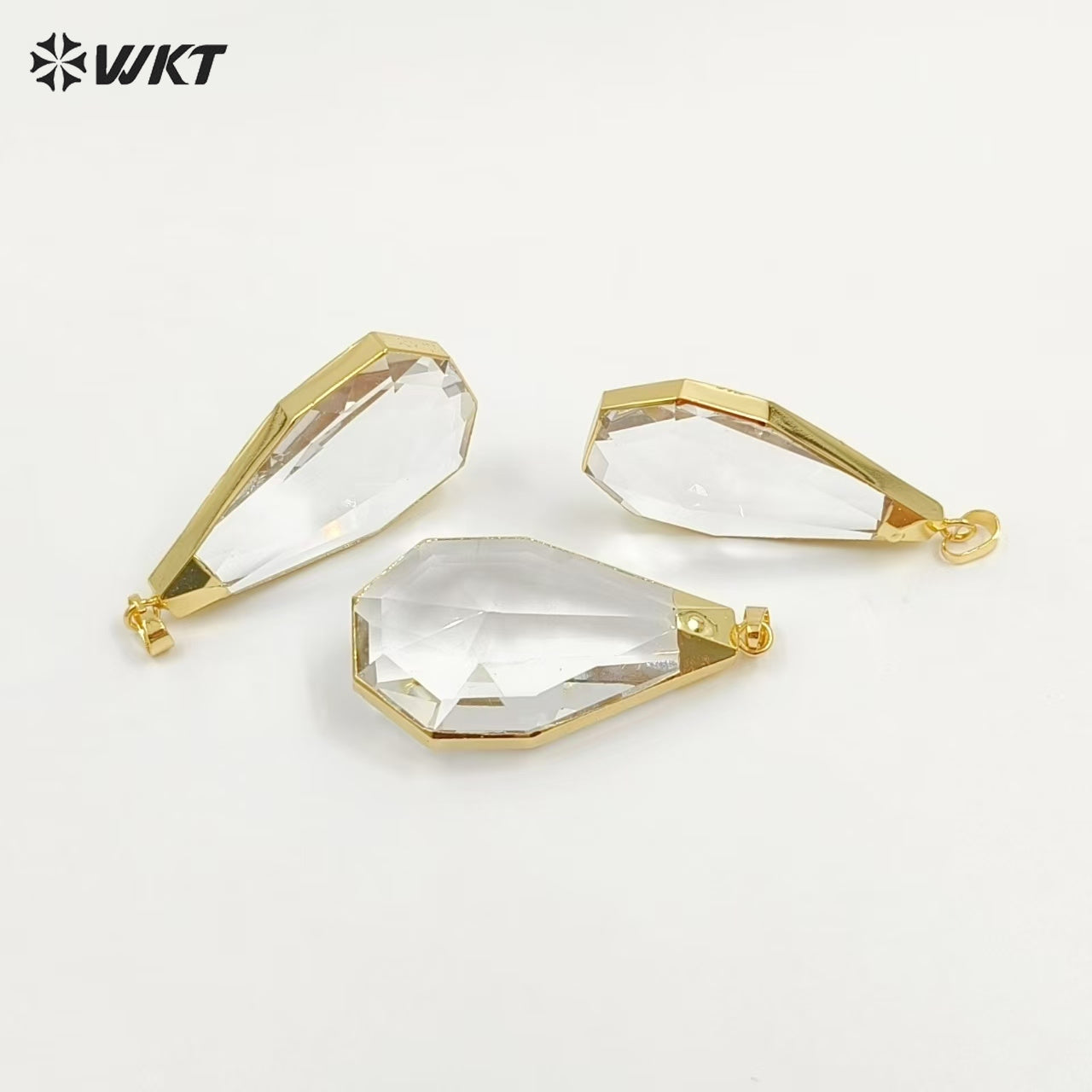 WT-P1305 in Stock ! Fashion Design Natural Rock Crystal Pendants Big Size 38*65mm Waterdrop Shape Crystal Pendant