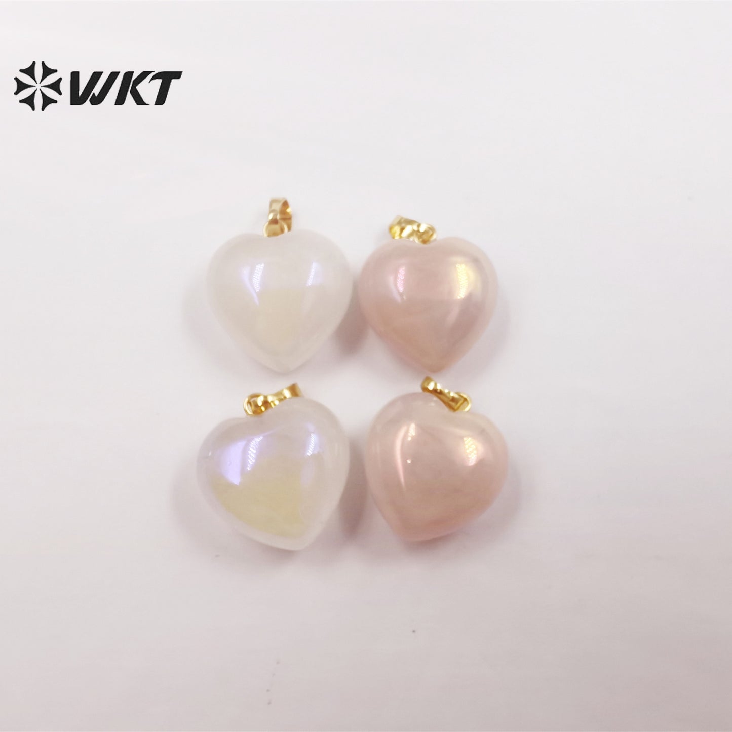 WT-P1825 WKT Newest Fashion Simple Small Heart Aura Stone Pendant Gold Loop Aura Crystal Quartz Heart Pendant Women Aura Pendant