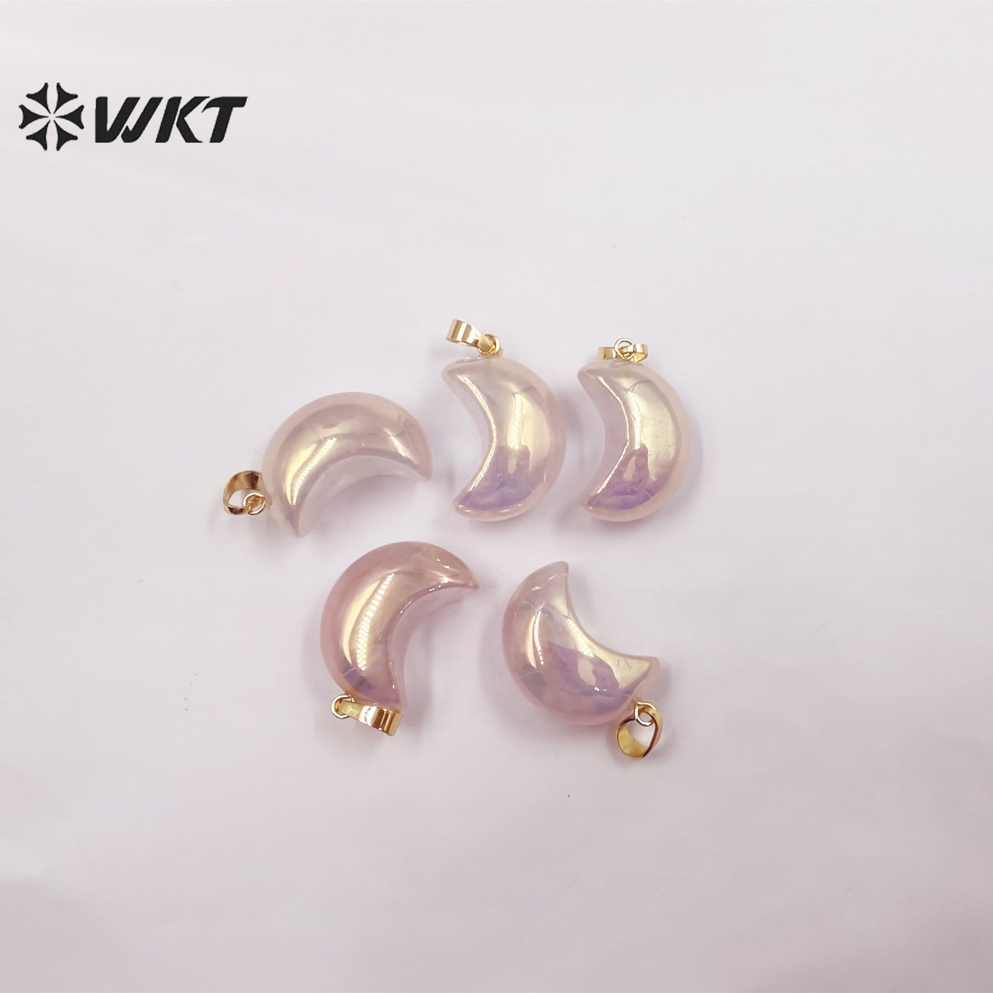 WT-P1826 WKT Newest Fashion Aura Rose Quartz Moon Stone Pendant Lady Small Size Natural pink Stone Moon Necklace Pendant