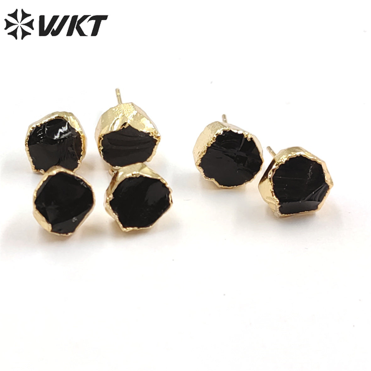 WT-E703 WKT New Design Randomly Round Natural Black Obsidian Stone Studs in 18k Real Gold Plated Raw Amethyst Stone Studs