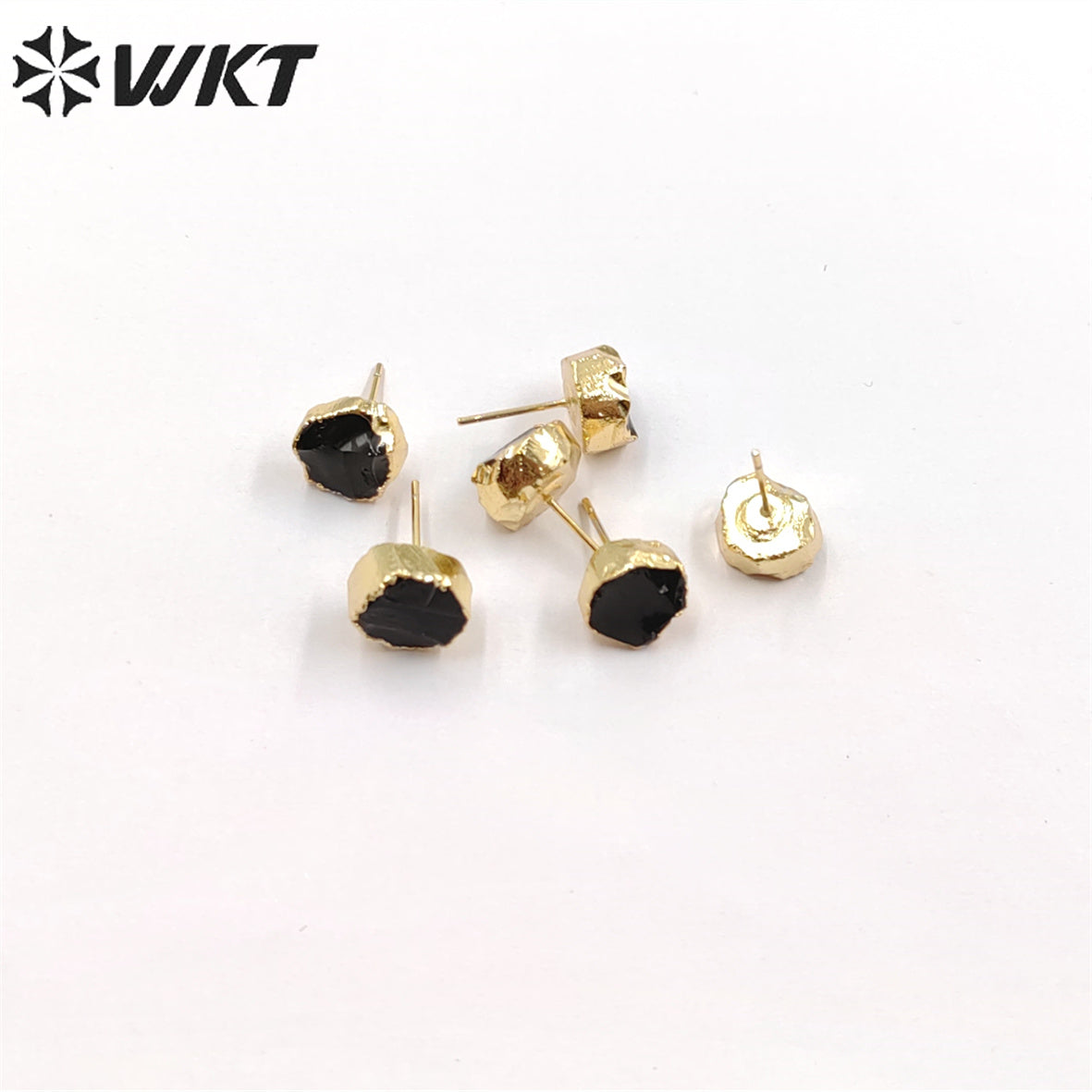 WT-E703 WKT New Design Randomly Round Natural Black Obsidian Stone Studs in 18k Real Gold Plated Raw Amethyst Stone Studs