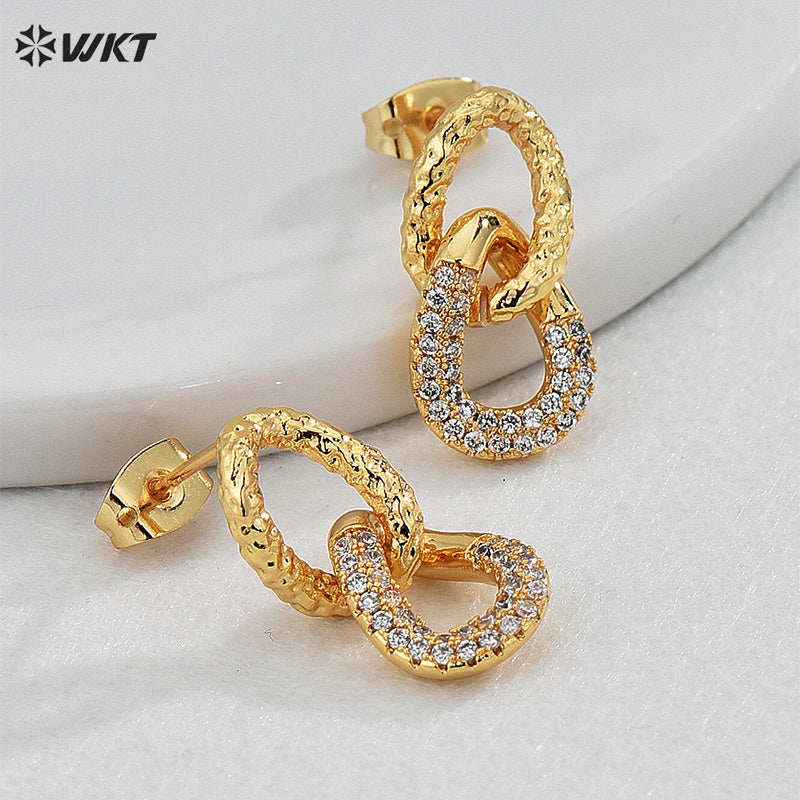 WT-ME116 European Style Exquisite Yellow Bass and Tiny Zircon Paved Figure Eight Buckle Shape Earrings Women Party Jewelry