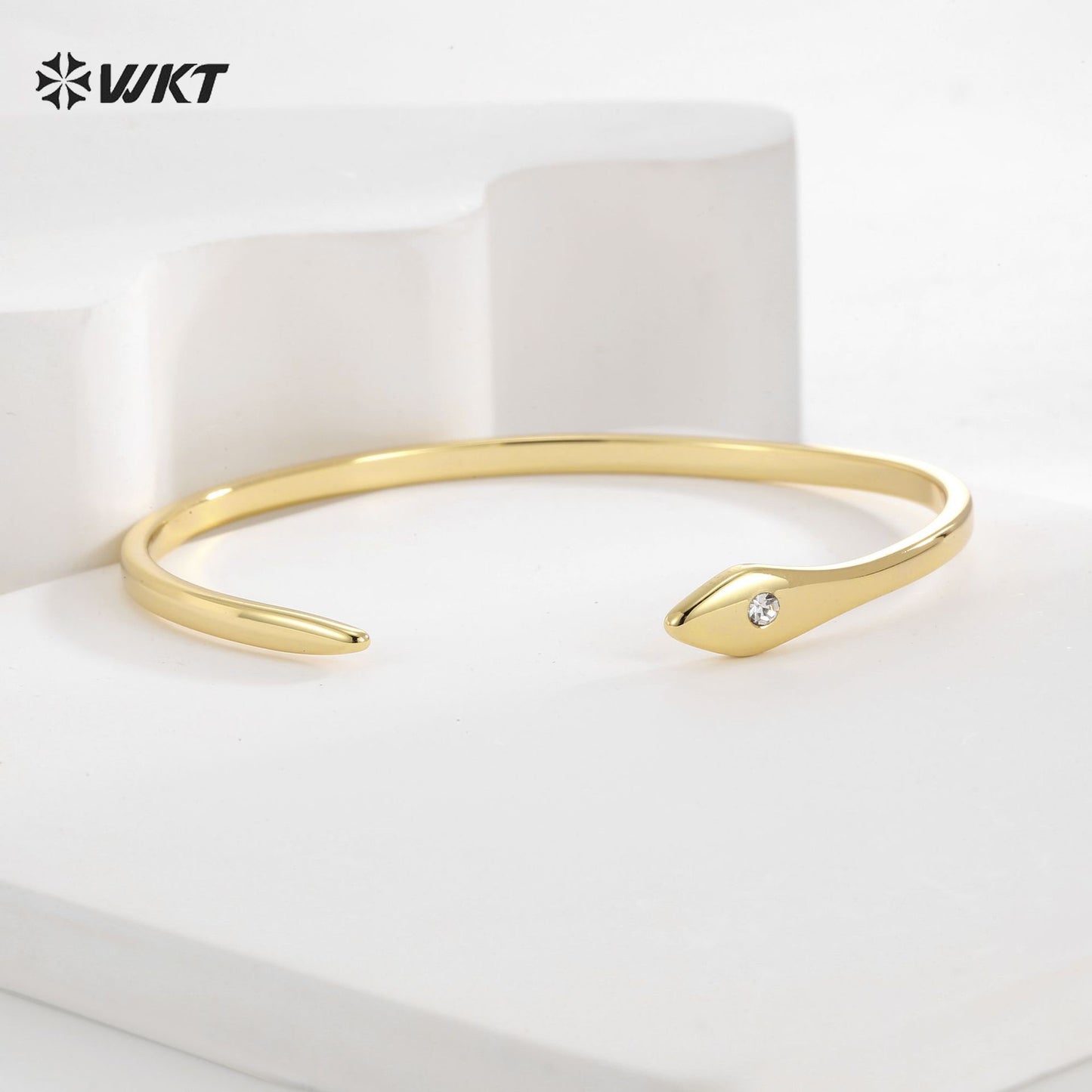 WT-MB127 New Wholesale Fine Quality Yellow Brass and Zircon Paved Snake Shape Thin Cuff Bangle for Daily Jewelry Accessory