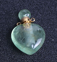 WT-P1848 Wholesale Fashion Stainless Steel Natural Stone Made Perfume Bottle Pendants Women Lovely Heart Stone Bottle for Neck