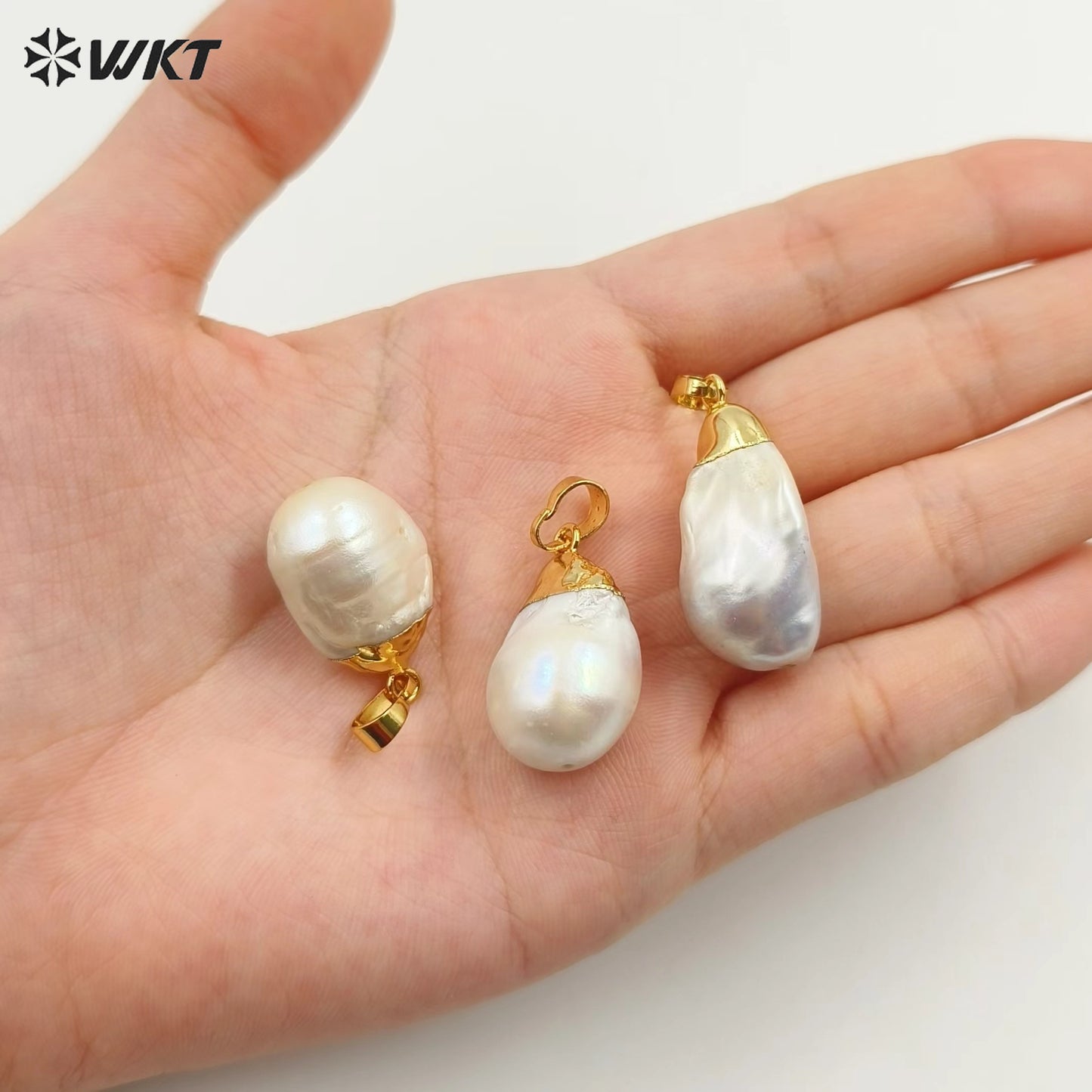 WT-P1085 Amazing Gorgeous Natural Freshwater Baroque Pearl Pendants With 18k Real Gold Plated on Top Fashion Jewelry Charms