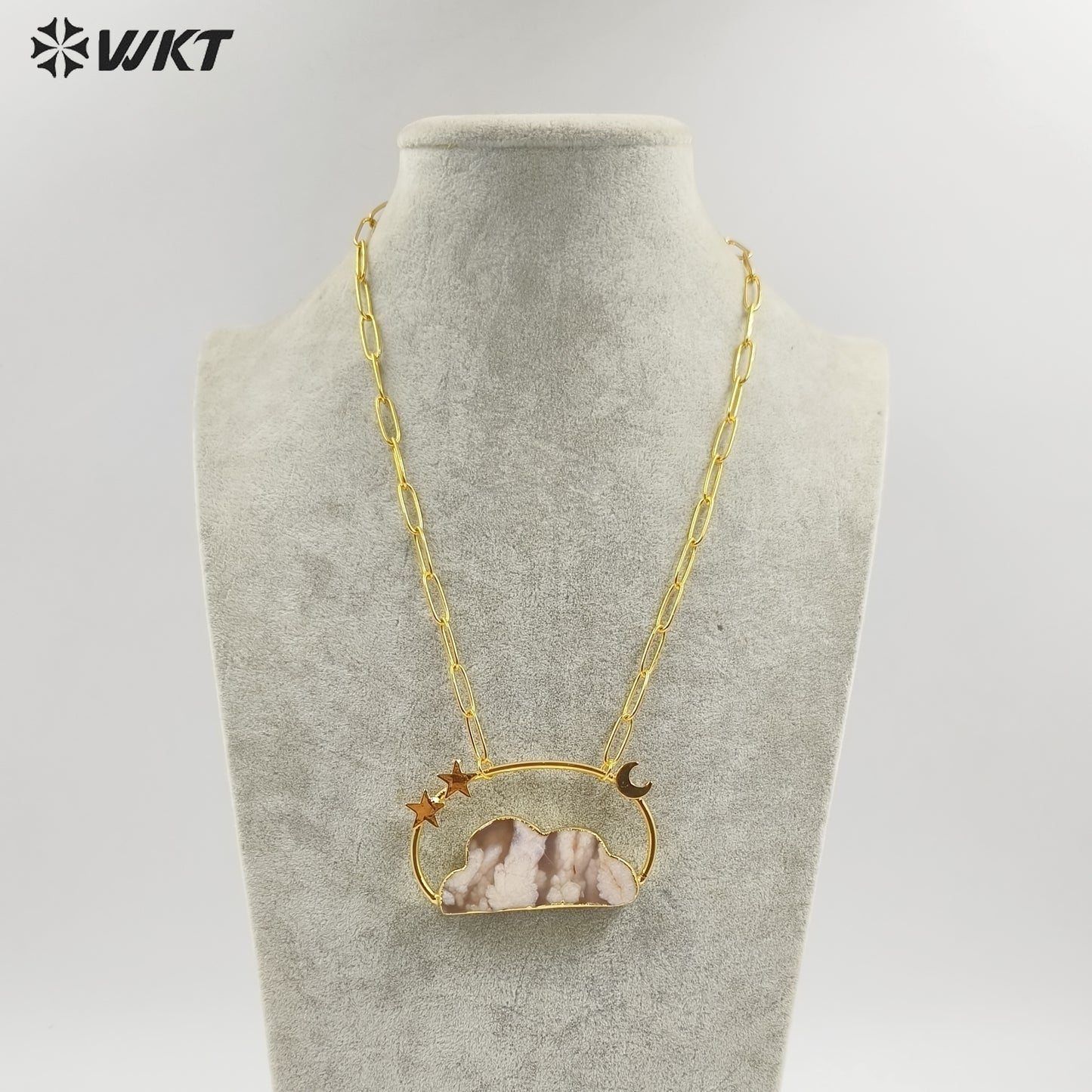 WT-N1447 WKT Exclusive Design Fashion 18K Real Gold Plated Resist Tarnishable Natural Stone Clouds Pendant Necklace Lovely Made