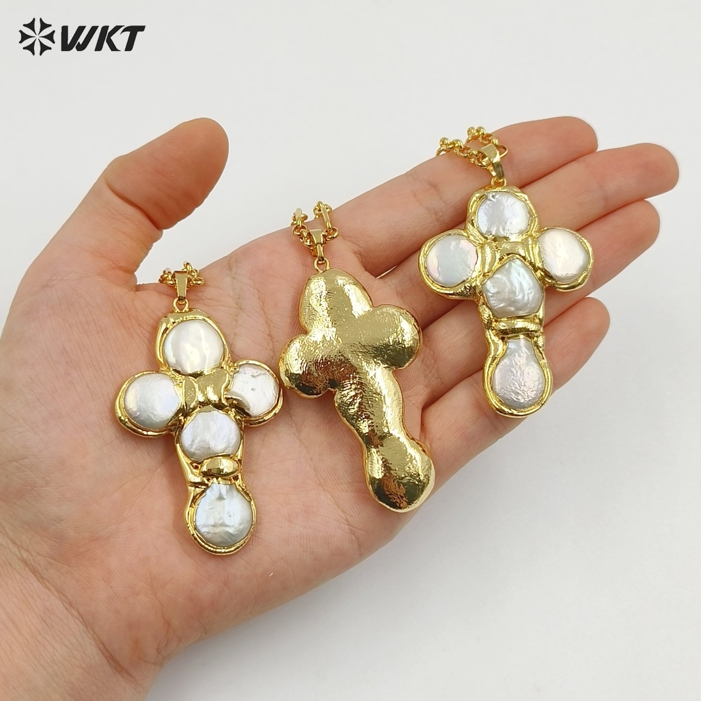 WT-JN330 Luxury Unique Chain With Gold Plated Round Natural Freshwater Pearls Cross Shape Pendant Necklace Wholesale Jewelry