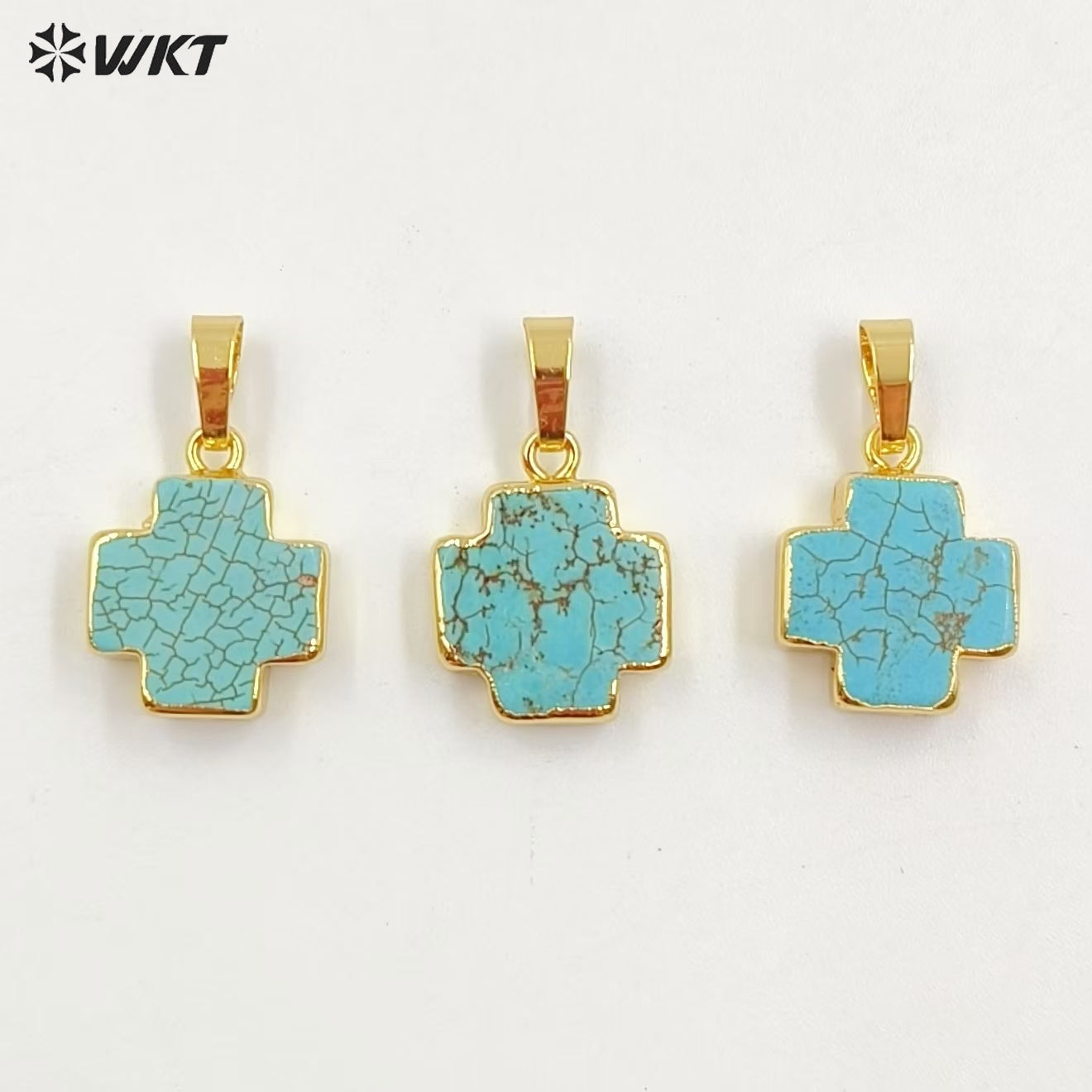 WT-P952 Vintage 18K Real Gold Plated Natural Turquoise Made Cross Pendant Bohemian Green Stone Jewelry Charms for Necklace