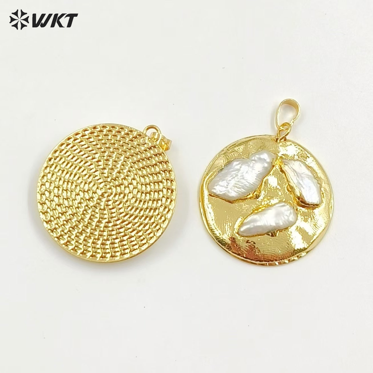 WT-JP396 Wholesale Product Unique Design Creative Natural Freshwater Pearl 18K Gold Plated Round Women Pendant As Party Match