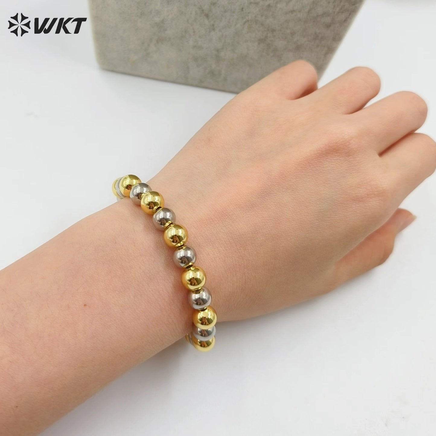 WT-JF342 New Design 18K Real Gold Plated Gold and Silver Round Metal Beads Bracelet in Flexiable for Women