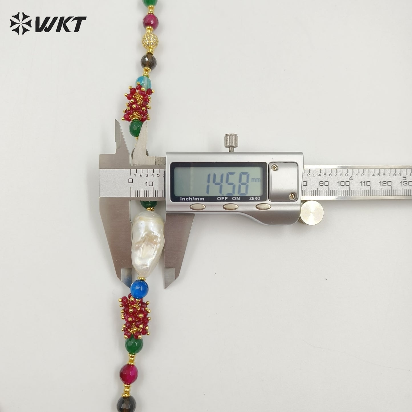 WT-JN265 Amazing Gorgeous 19 Inch Long With Micro Pave Zircon Clasp Close Natural Gemstone Beads Choker Necklace