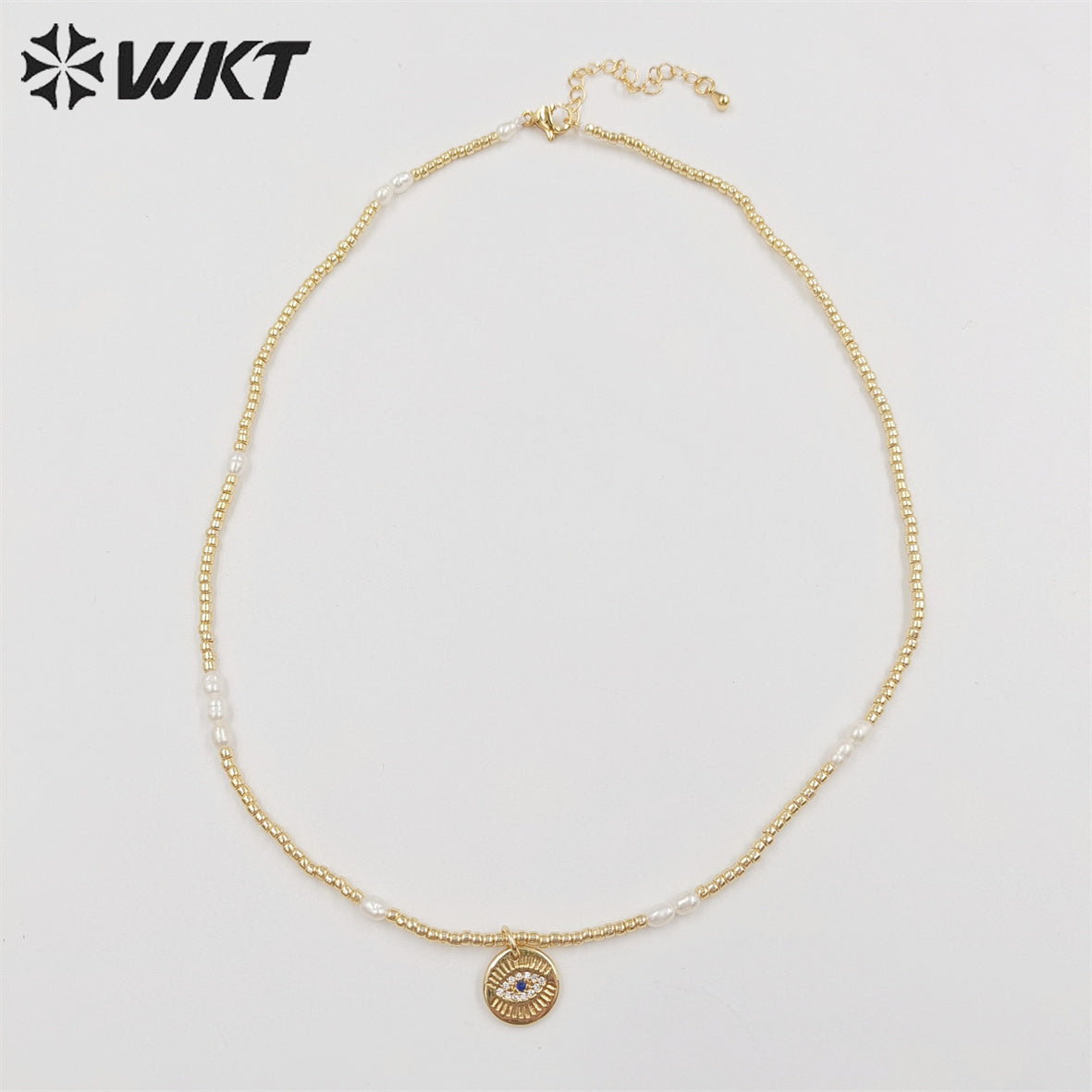 WT-JN179 Wholesale Fashion Gold Plated Tiny Beads Elegant Lady Eye Necklace 2mm Hand Strand Beads Necklace for Friend Birthday