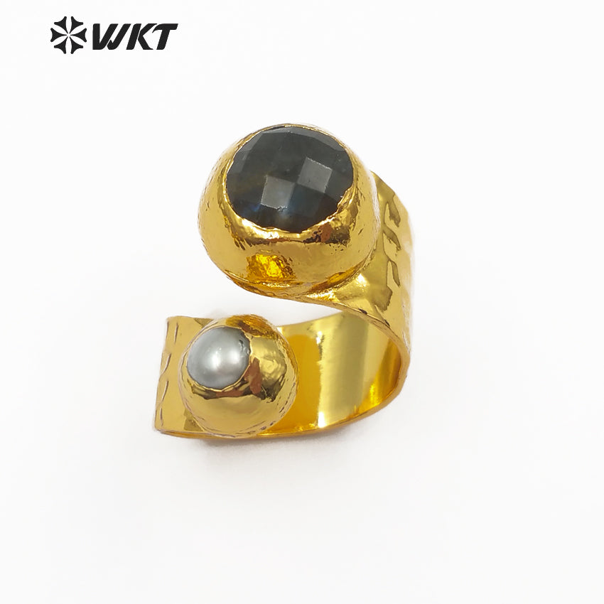 WT-R329 Fashion Design Women Adjustable Gold Jewelry Gemstone and Natural Freshwater Pearl Jade in Round Shape Ring