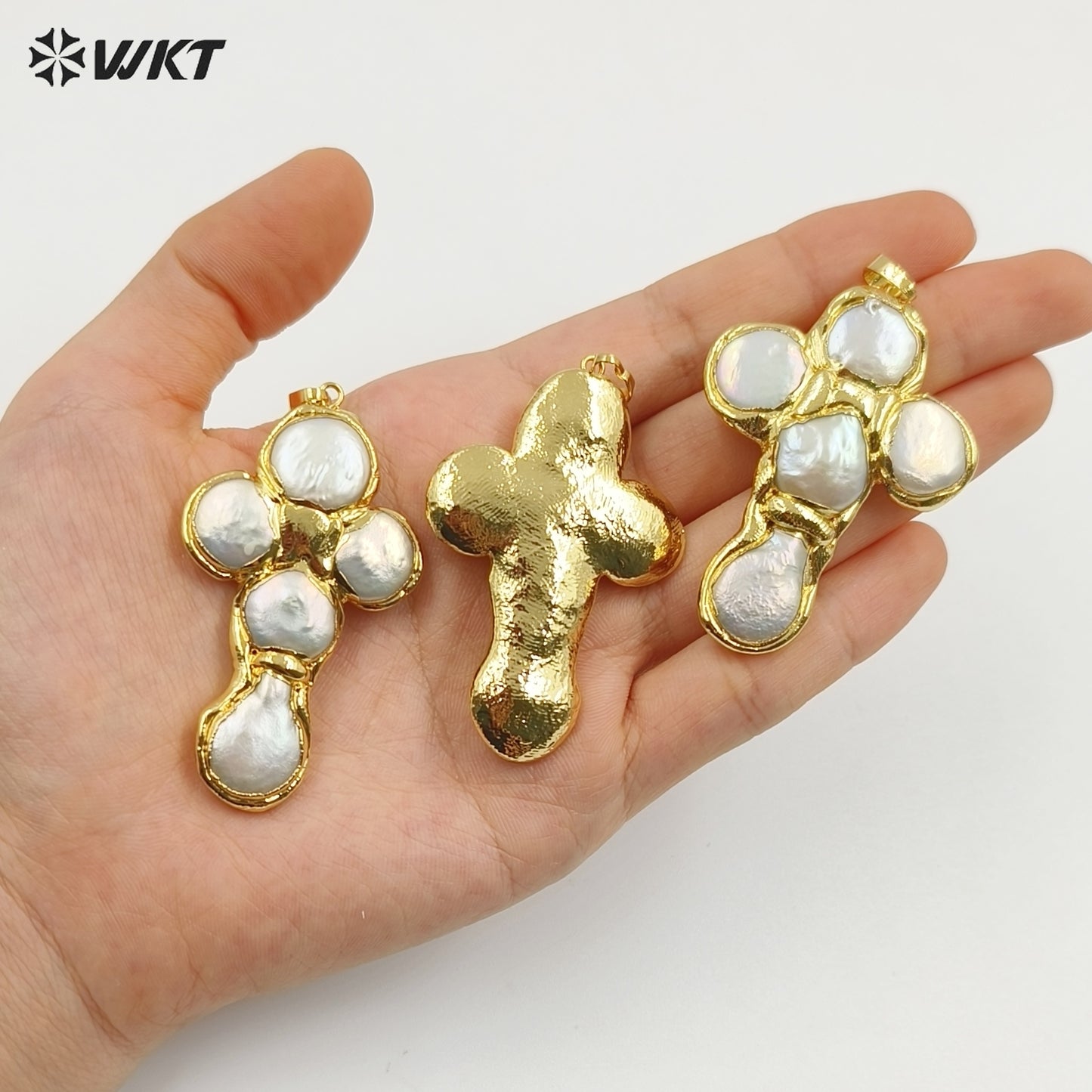 WT-JP421 Wholesale Back Full Gold Electroplated Round Natural Freshwater Pearls Cross Shape Pendant For Women Luxury Jewelry DIY