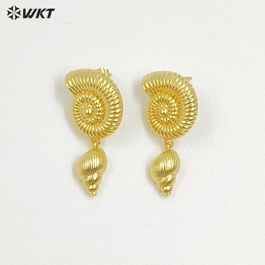 WT-ME127 Top Quality Yellow Brass 18K Gold Plated Double Conches Charms Earrings Ladies Cute Jewelry For Party Wearing