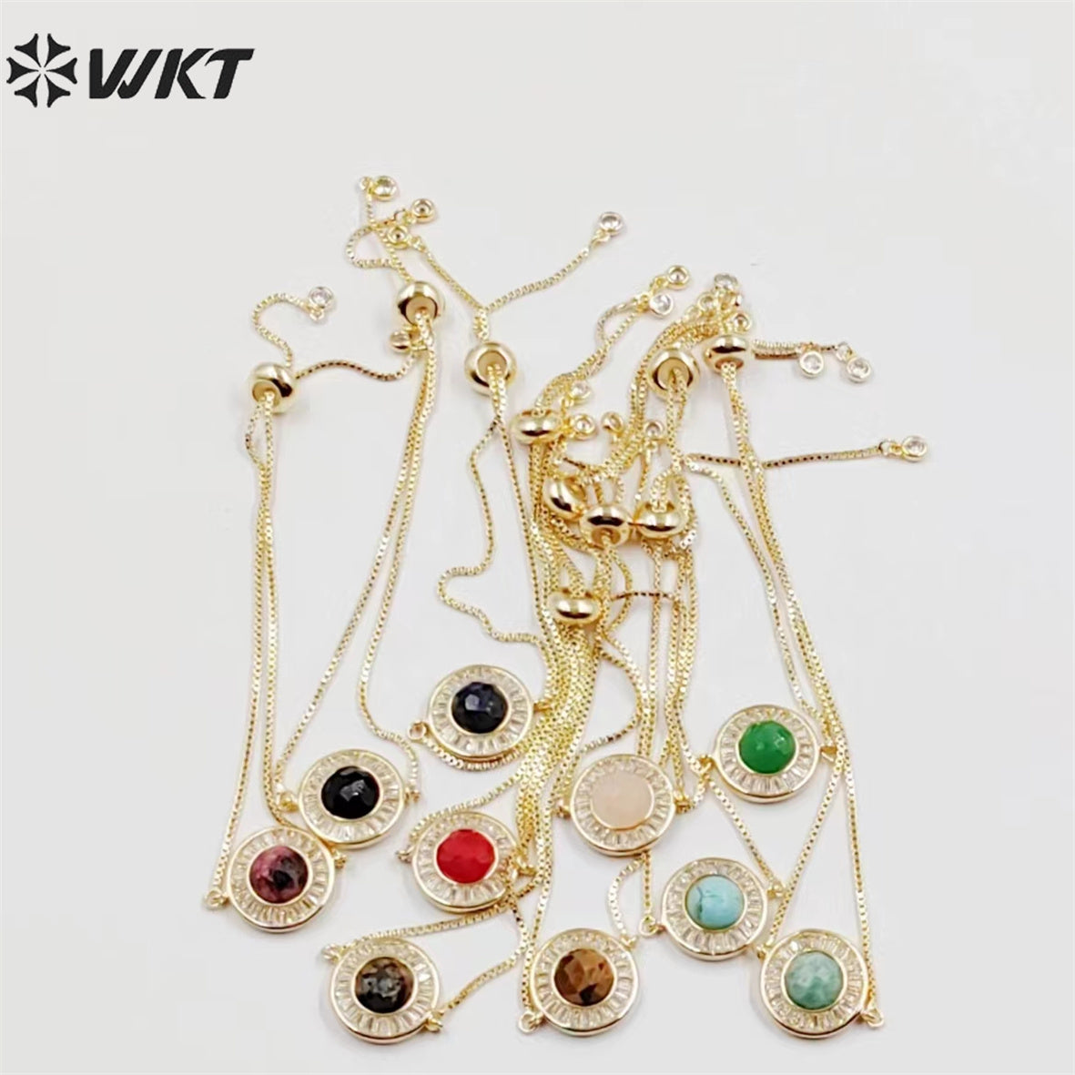 WT-B624 WKT Elegant Charming Round Micropaved Cubic Zircon Gold Bezel Stone Bracelet Adjustable Gold Double Connector Bracelet