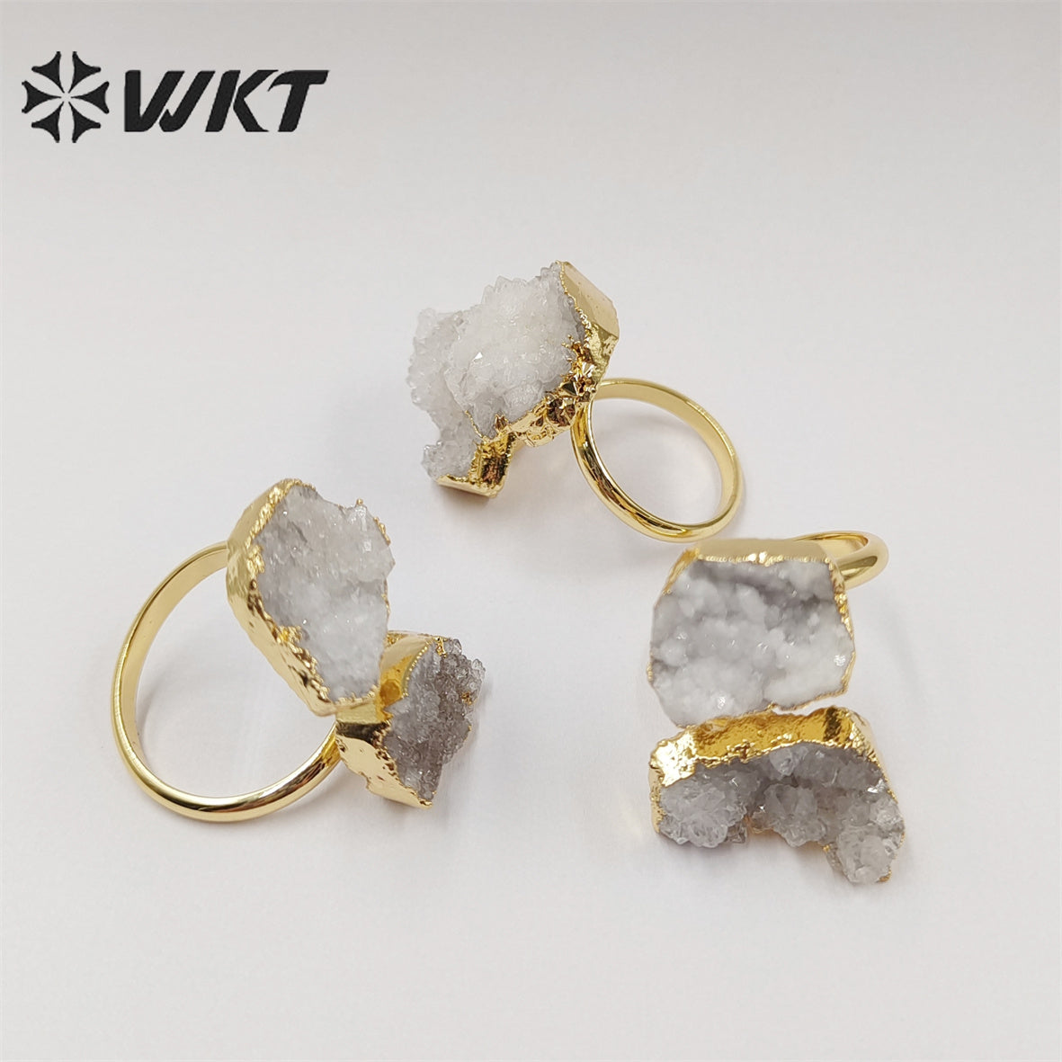 WT-R461 WKT New Material 18k Real Gold Plated Natural White Druzy Quartz Ring Women Fashion Trendy Energy Geode Agate Stone Ring