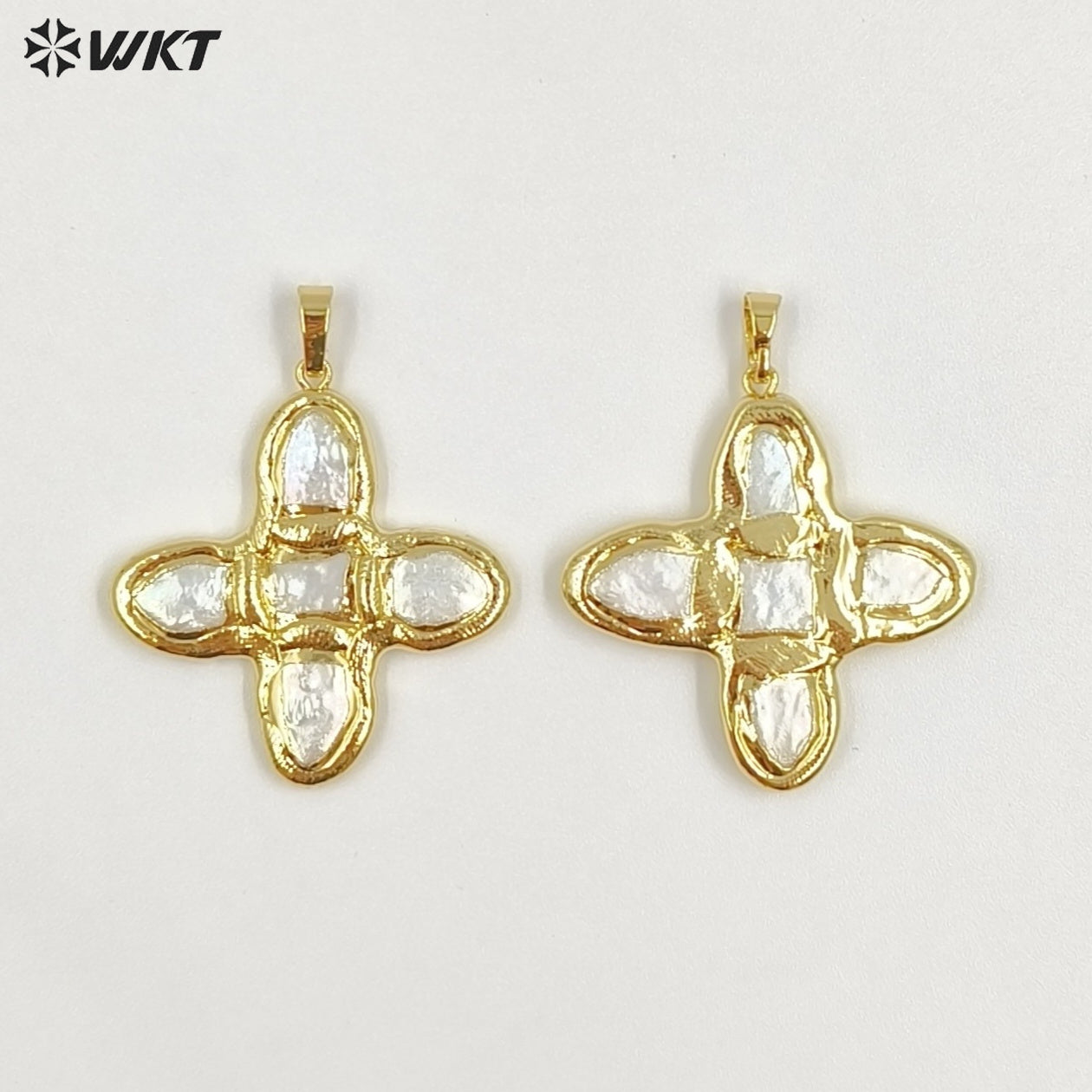WT-JP444 Popular Design 18K Gold Plated Five Natural Freshwater Pearls Cross Pendant For Handmade Jewelry Accessories