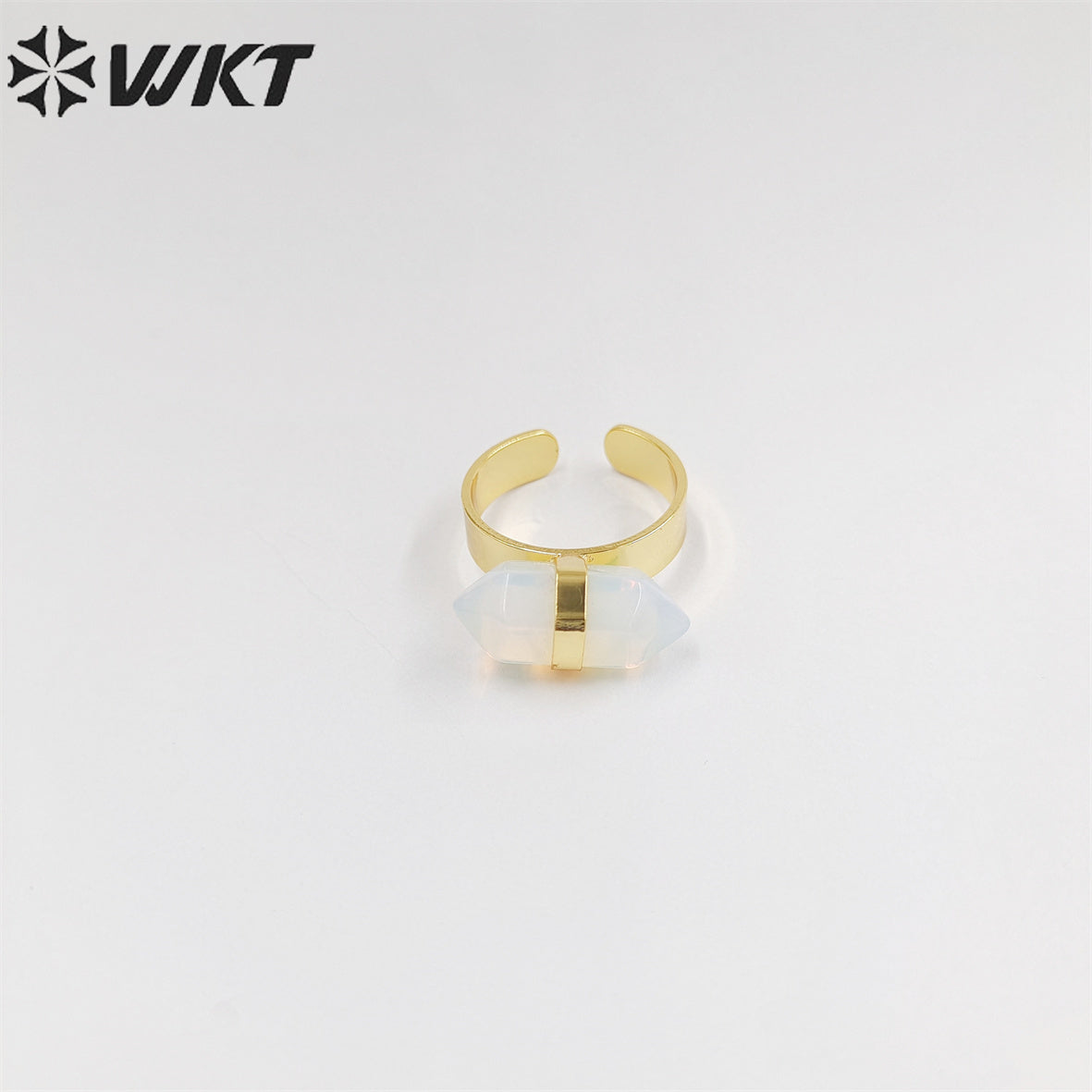 WT-R385 WKT 2022 Beautiful Crystal Amethyst Black Obsidian Hexagon Rings Natural Stone Rings Gold Plated Quartz Point Ring