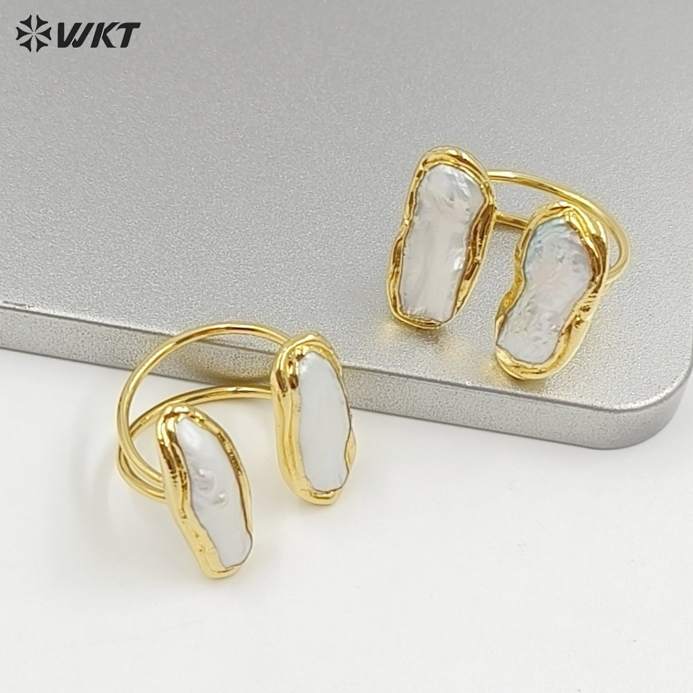 WT-R332 Classic Unique Each One Is Different Two Pearls Jewelry in Gold Plated Adjustable Natural Freshwater Pearl Rings