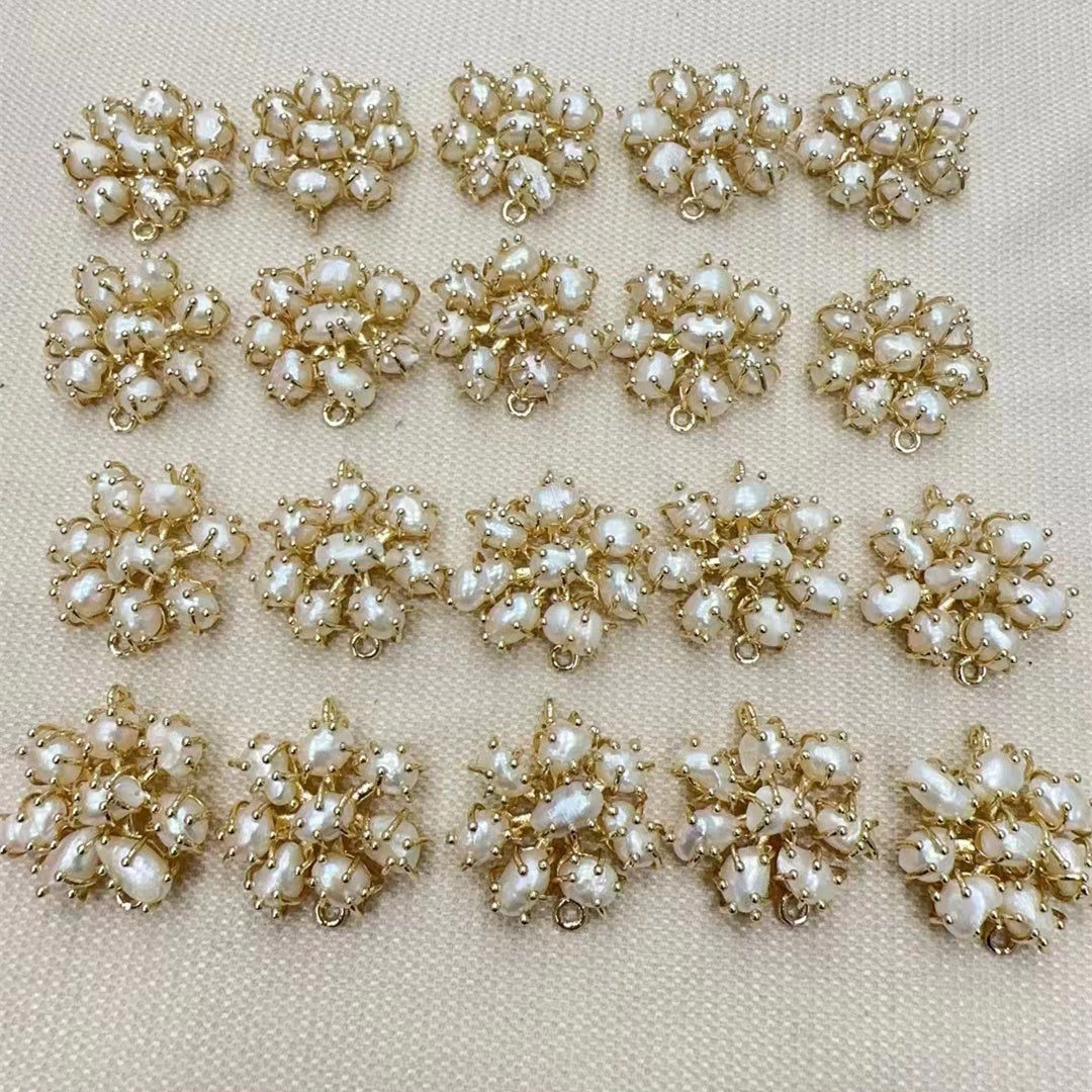 WT-JP365 Wholesale New Design Fashion 18K Real Gold Plated Micro Pave Cubic Zircon Frewhater Rice Pearl Pendants