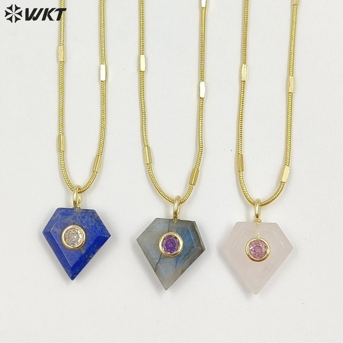 WT-N1508 Wonderful 18K Gold Plated Zircon Labradorite Natural Gemstone Diamond Shape Pendant Necklace As Women Fashion Accessory