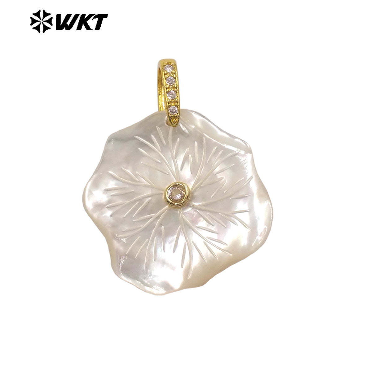 WT-JP524 Unique Fashionable Zircon And Irregular Mother Of Pearl Gold Charms Flower Pendants As Women Necklace Decoration
