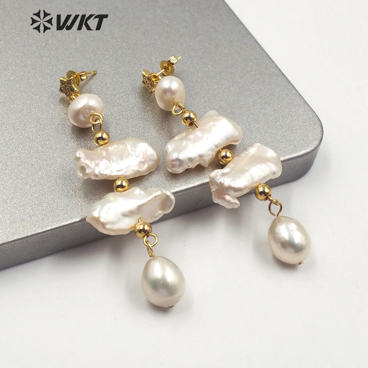 WT-MPE015 Wholesale Elegant Freshwater Pearl Long Earring Real Gold Plated Lady Charm Jewelry Natural Pearl Dangling Earring